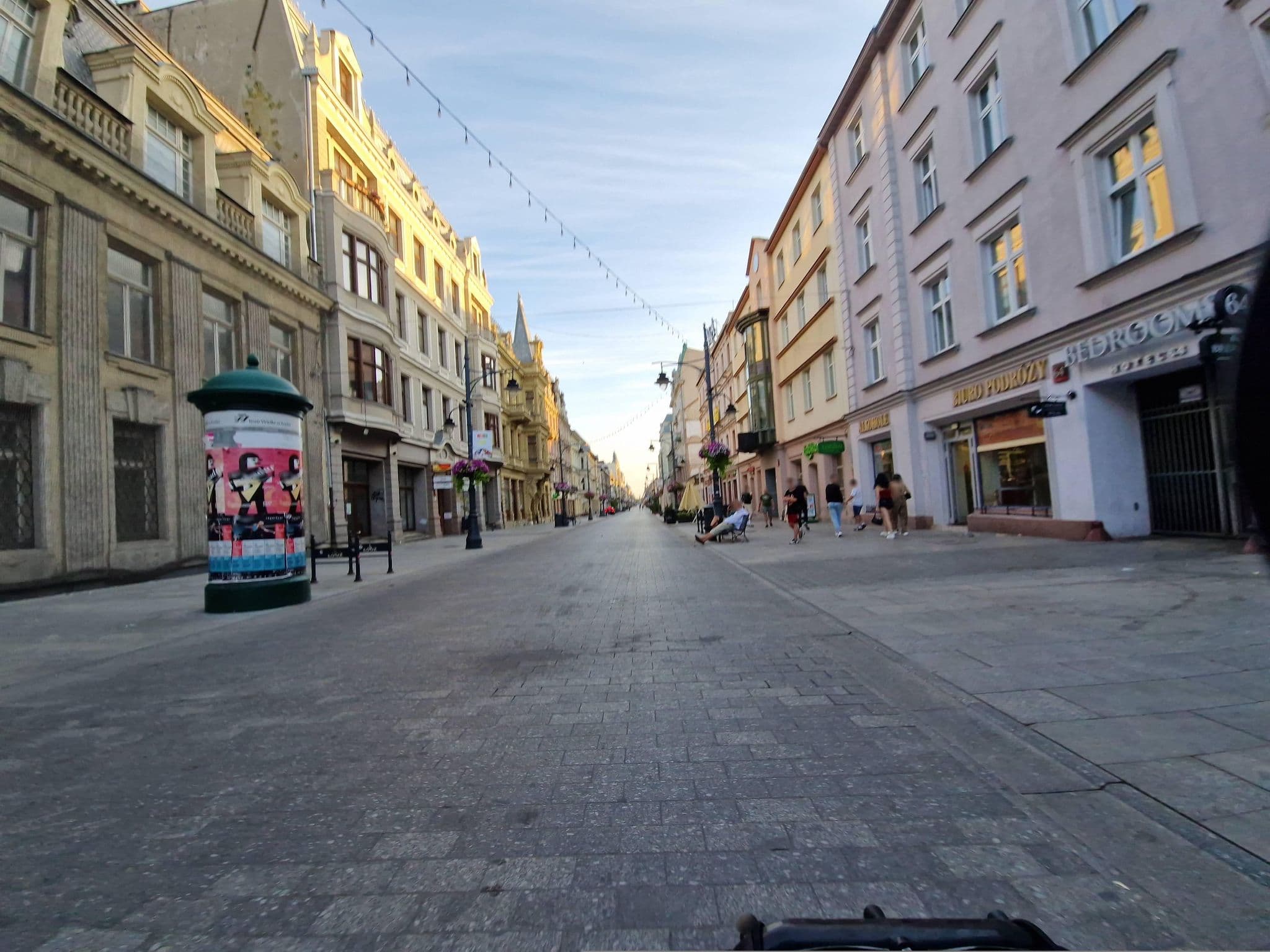 Street view near Mona s.c. Gromek M., Berkowicz A., Łódź — © houtari (CC BY-SA · Mapillary)