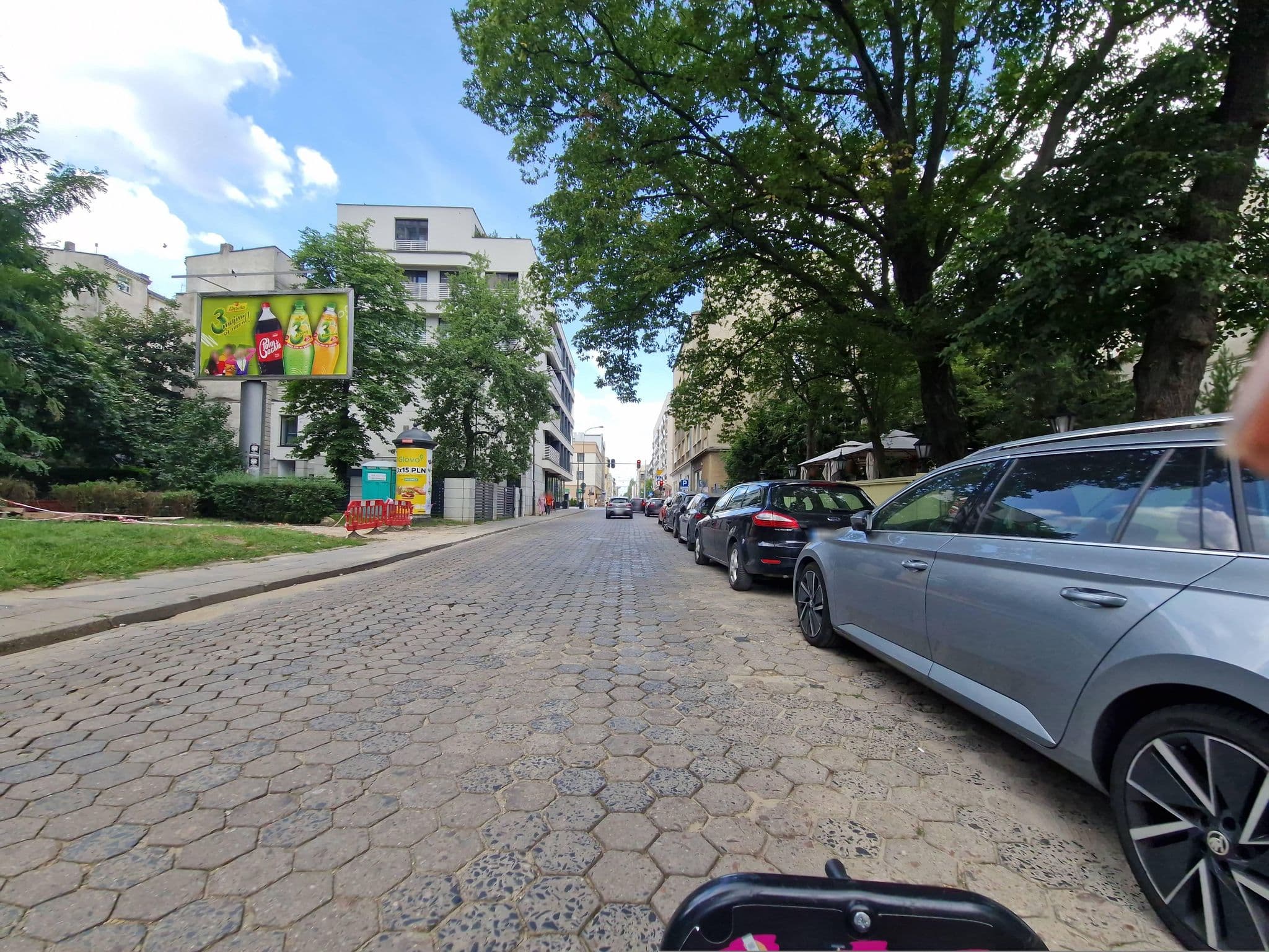 Street view near Dudkiewicz & Dudkiewicz S.C. Monika Dudkiewicz Marek Dudkiewicz, Łódź — © houtari (CC BY-SA · Mapillary)