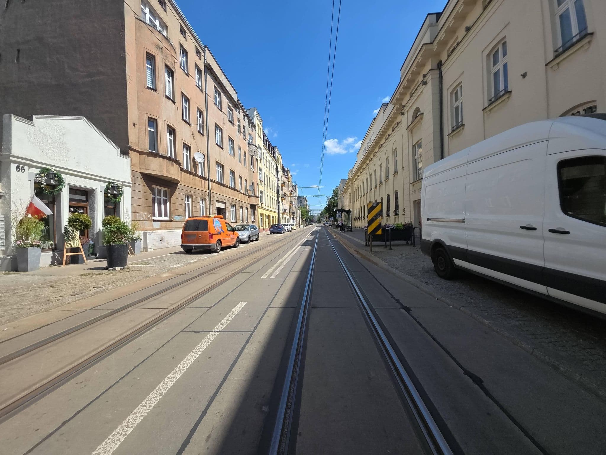 Street view near Hit hotel, Łódź — © Rowerowa_Lodz (CC BY-SA · Mapillary)