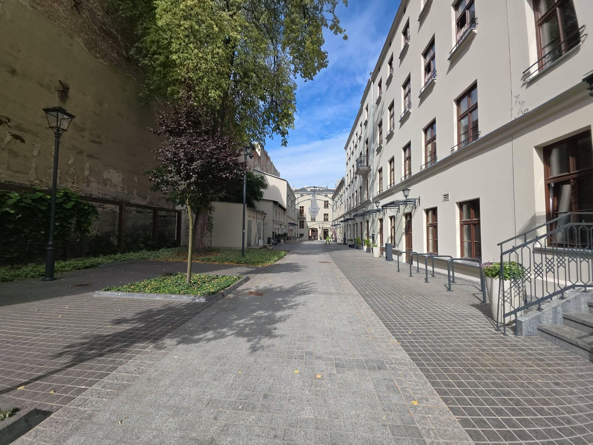 Street view near Loft Piotrkowska By Good Time, Łódź — © Rowerowa_Lodz (CC BY-SA · Mapillary)