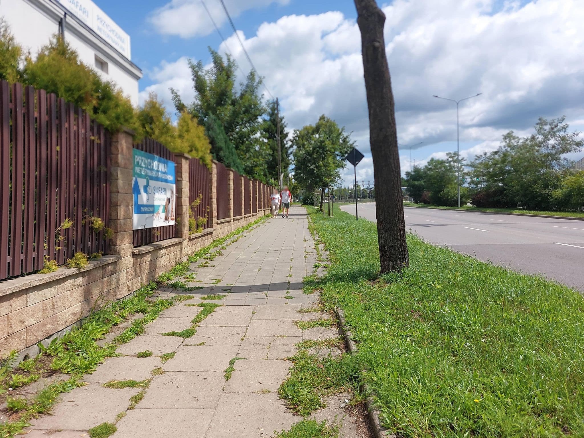 Street view near Sport Hostel, Łódź — © Mikromobilnosc (CC BY-SA · Mapillary)