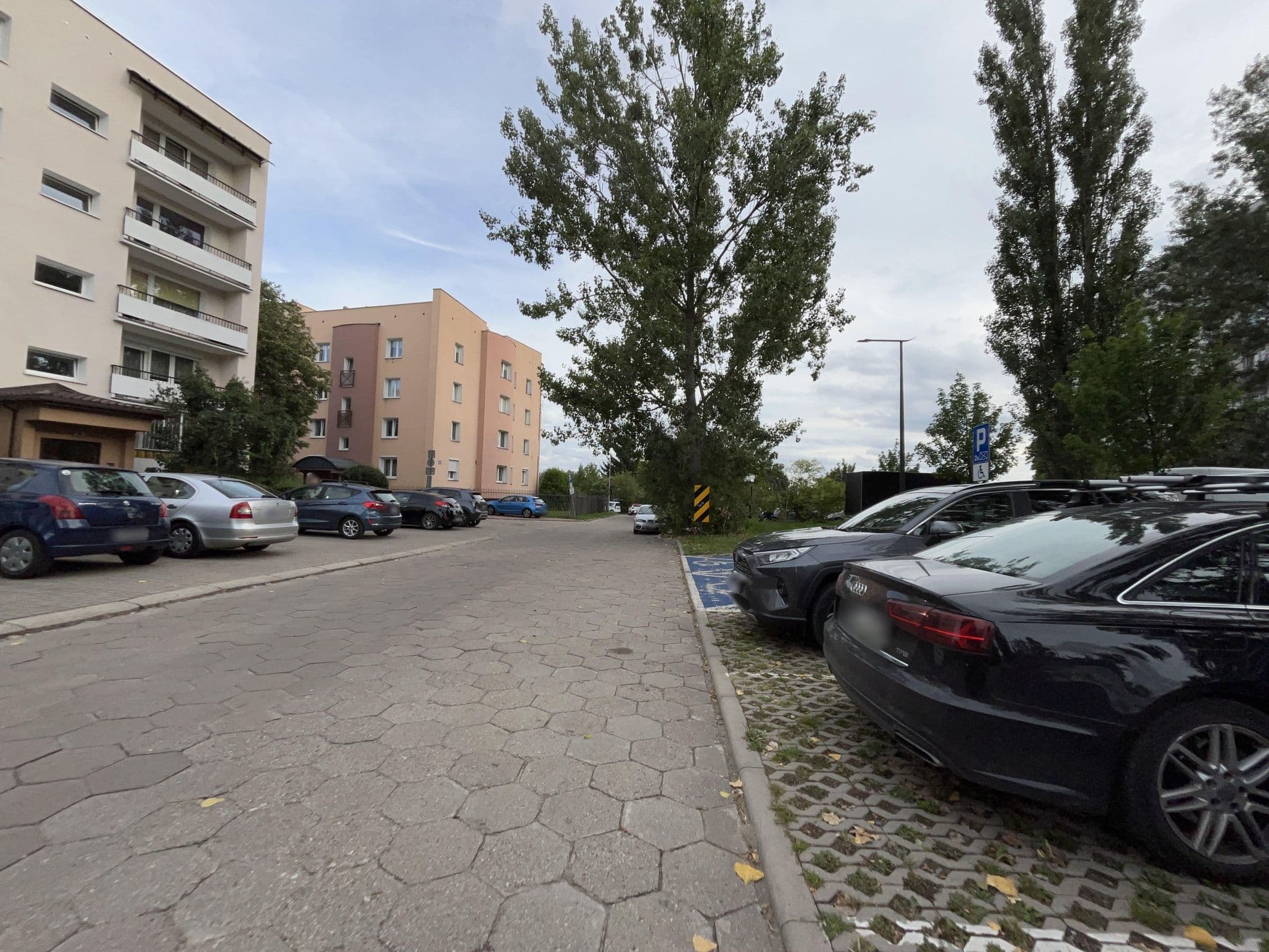 Street view near Anna Milczarek "Anmil Travel", Łódź — © Rowerowa_Lodz (CC BY-SA · Mapillary)