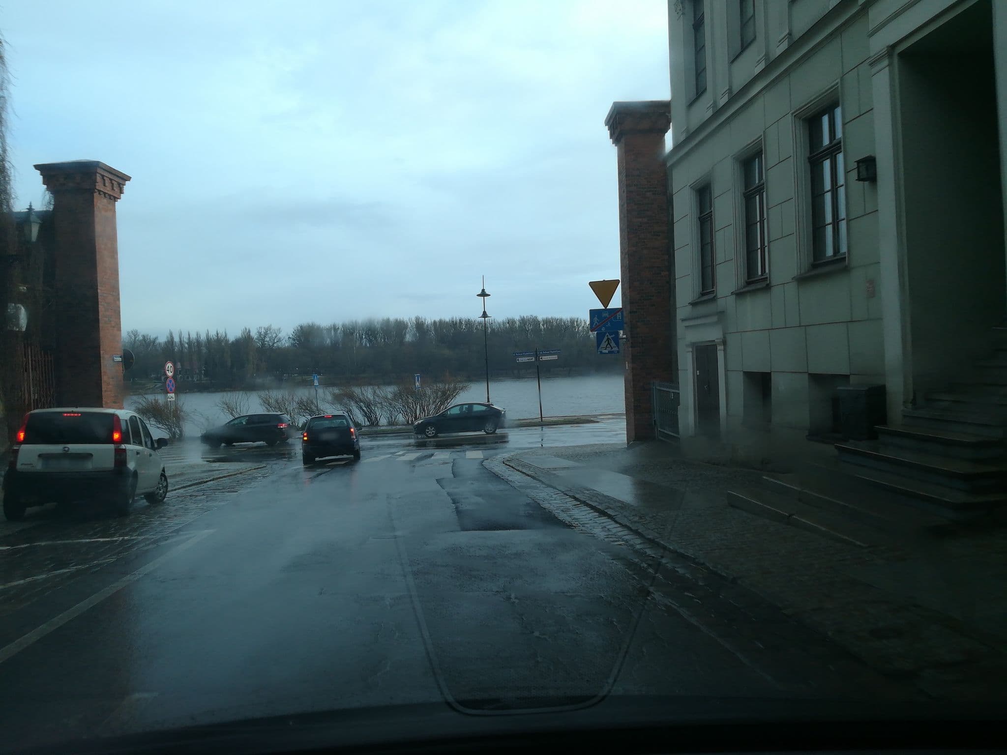 Street view near Apartamenty pod Zegarem Tomasz Molenda, Toruń — © mhenclik (CC BY-SA · Mapillary)