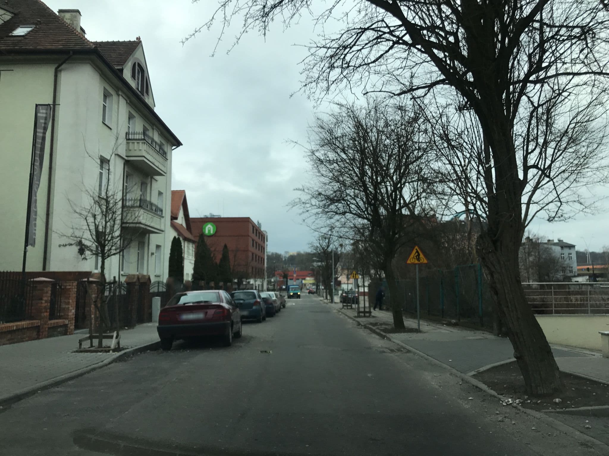 Street view near Przedsiębiorstwo Credo Monika Glamowska, Bydgoszcz — © fundacja_geolife (CC BY-SA · Mapillary)