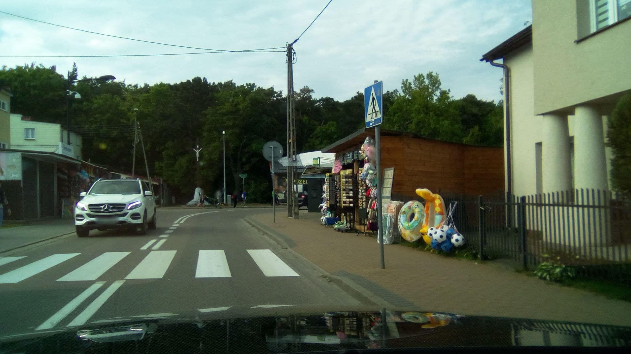 Street view near "Lila" Pensjonat, Jastrzębia Góra — © and987 (CC BY-SA · Mapillary)