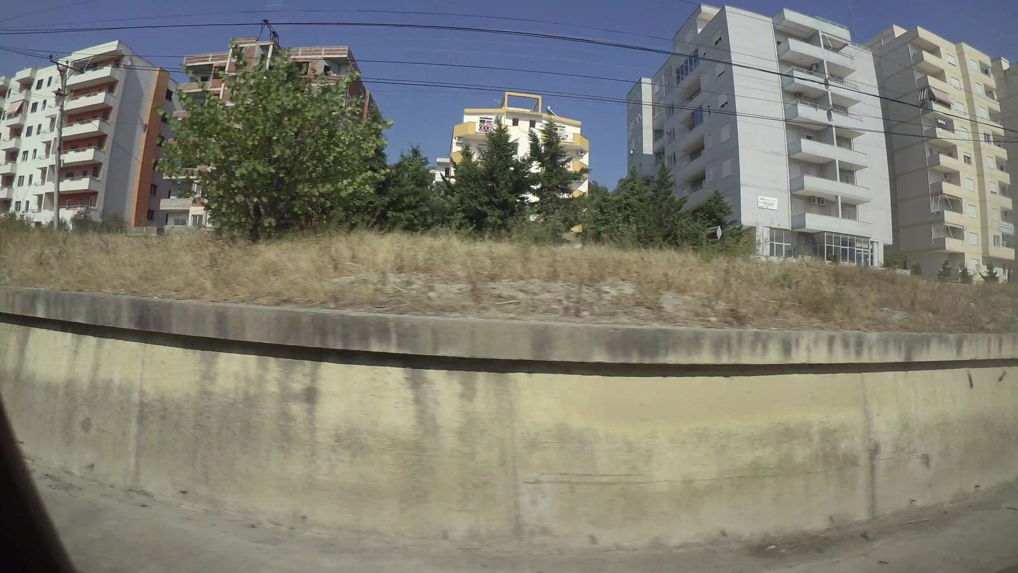 Street view near Hotel Blendi, Rrashbull — © kaart5 (CC BY-SA · Mapillary)