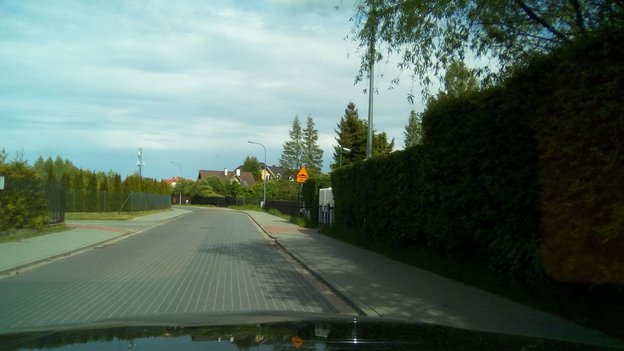 Street view near Apartamenty Oaza Spokoju, Wierzchucino — © and987 (CC BY-SA · Mapillary)