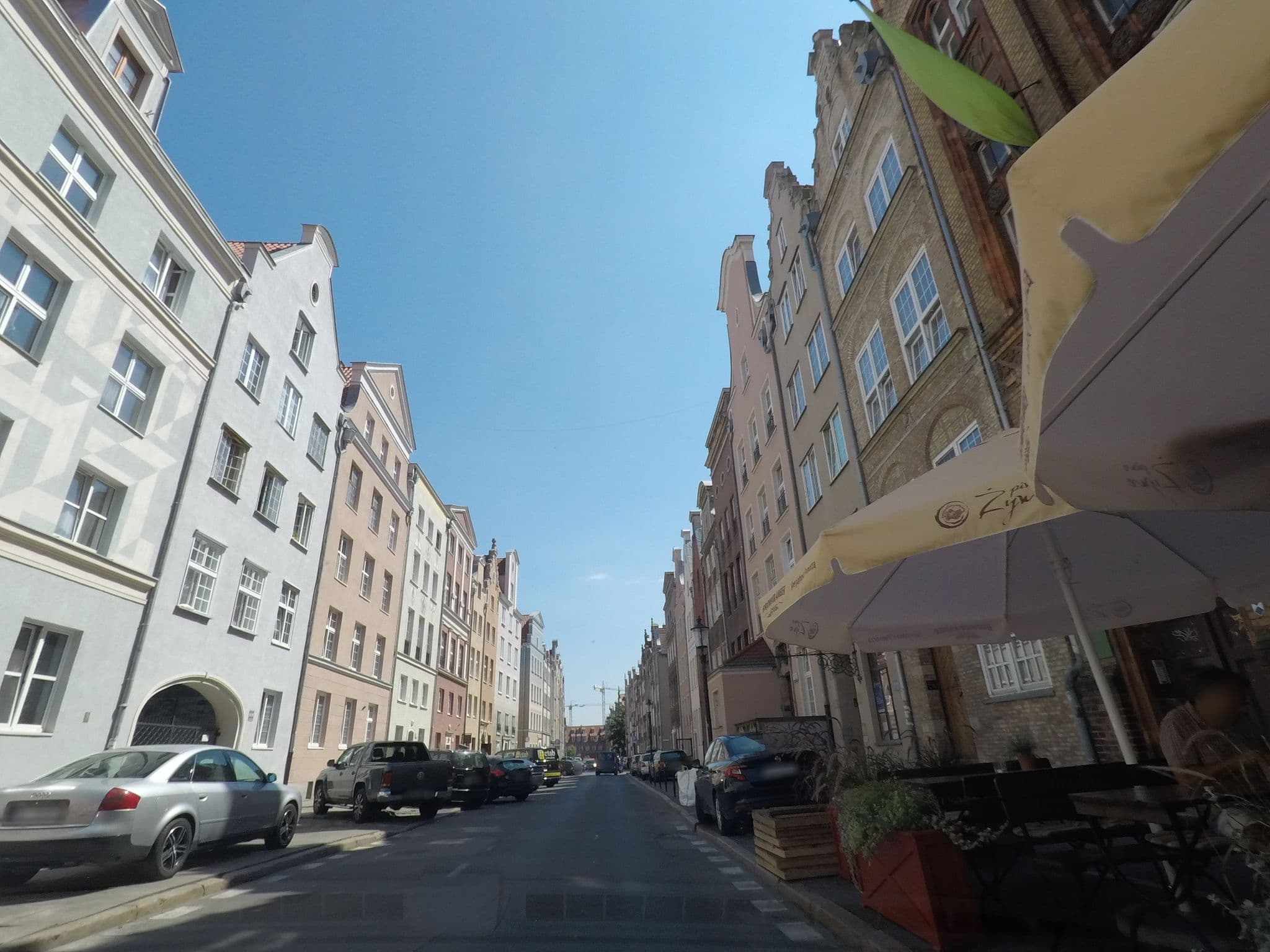 Street view near Apartamenty Zacisze, Gdańsk — © canadarunner (CC BY-SA · Mapillary)