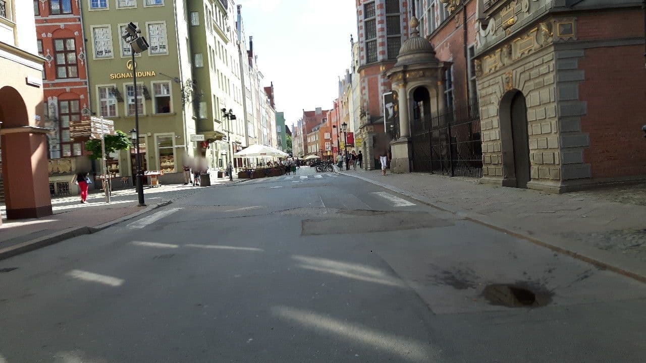 Street view near Vic Kwatera Piwna, Gdańsk — © changchun1 (CC BY-SA · Mapillary)