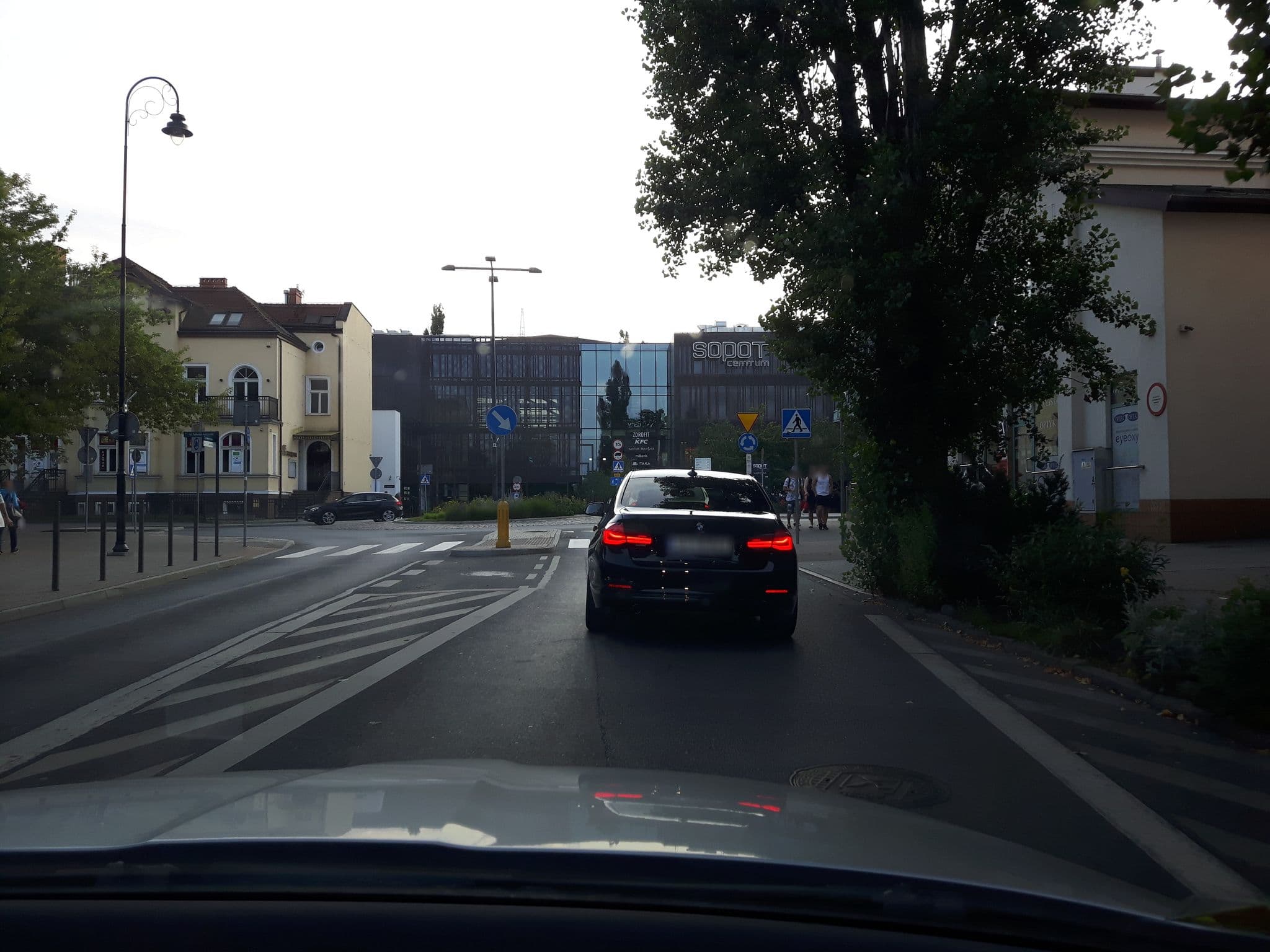 Street view near Ice Cream Apartments, Sopot — © andpol_2288 (CC BY-SA · Mapillary)