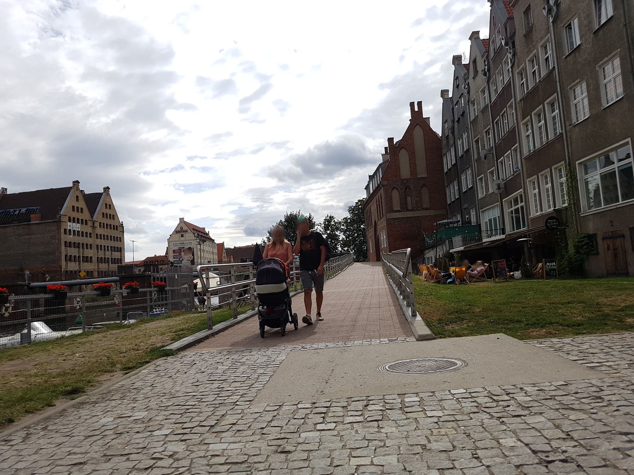 Street view near Gdansk Main Town - Andrew V, Gdańsk — © pbb (CC BY-SA · Mapillary)