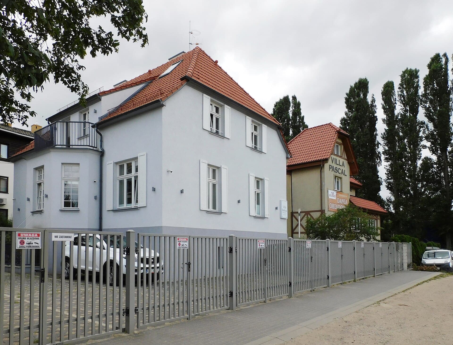 Villa Baltica Gdańsk (via Wikimedia Commons, CC BY-SA 4.0)
