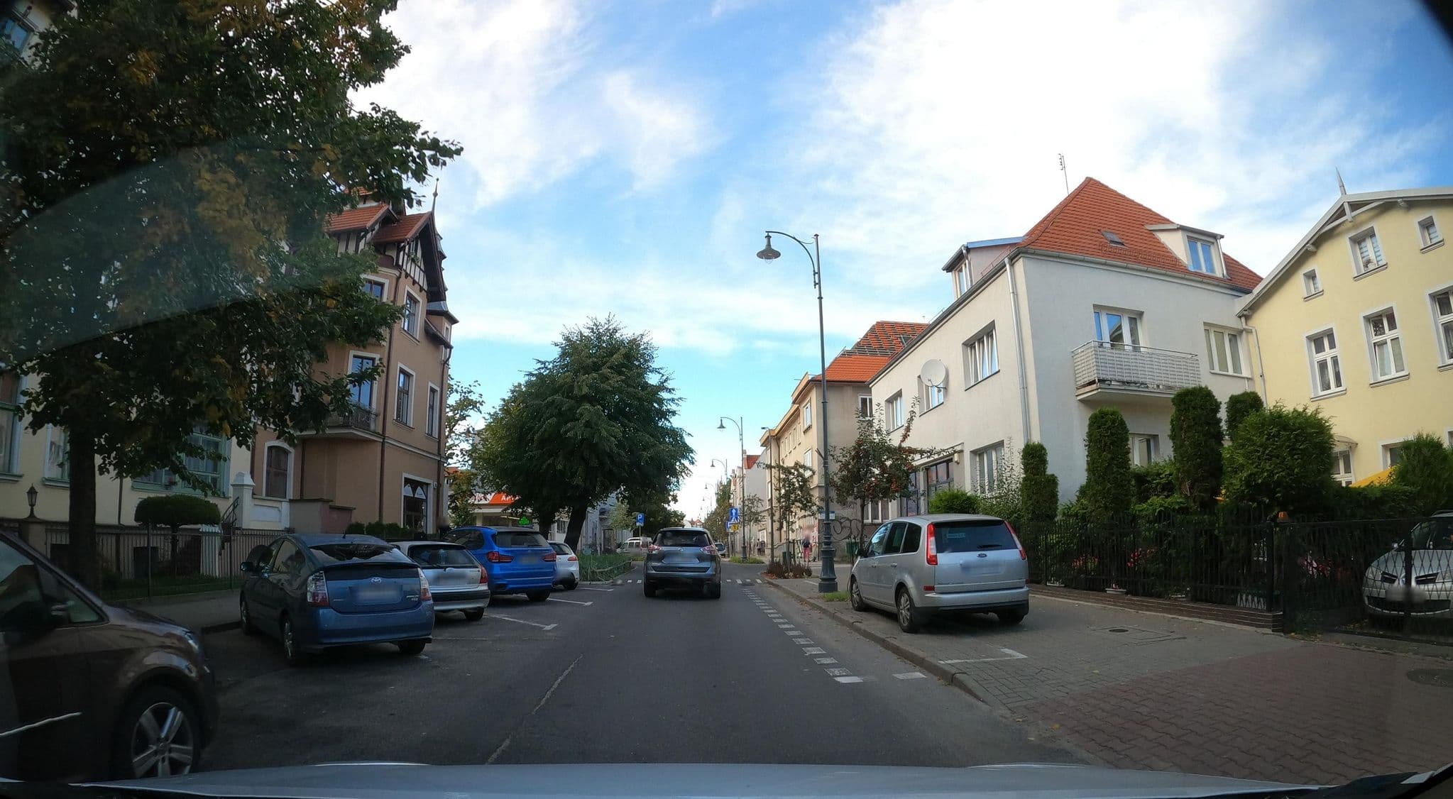 Street view near Kawalerka Grunwaldzka, Sopot — © masterofnoroad (CC BY-SA · Mapillary)