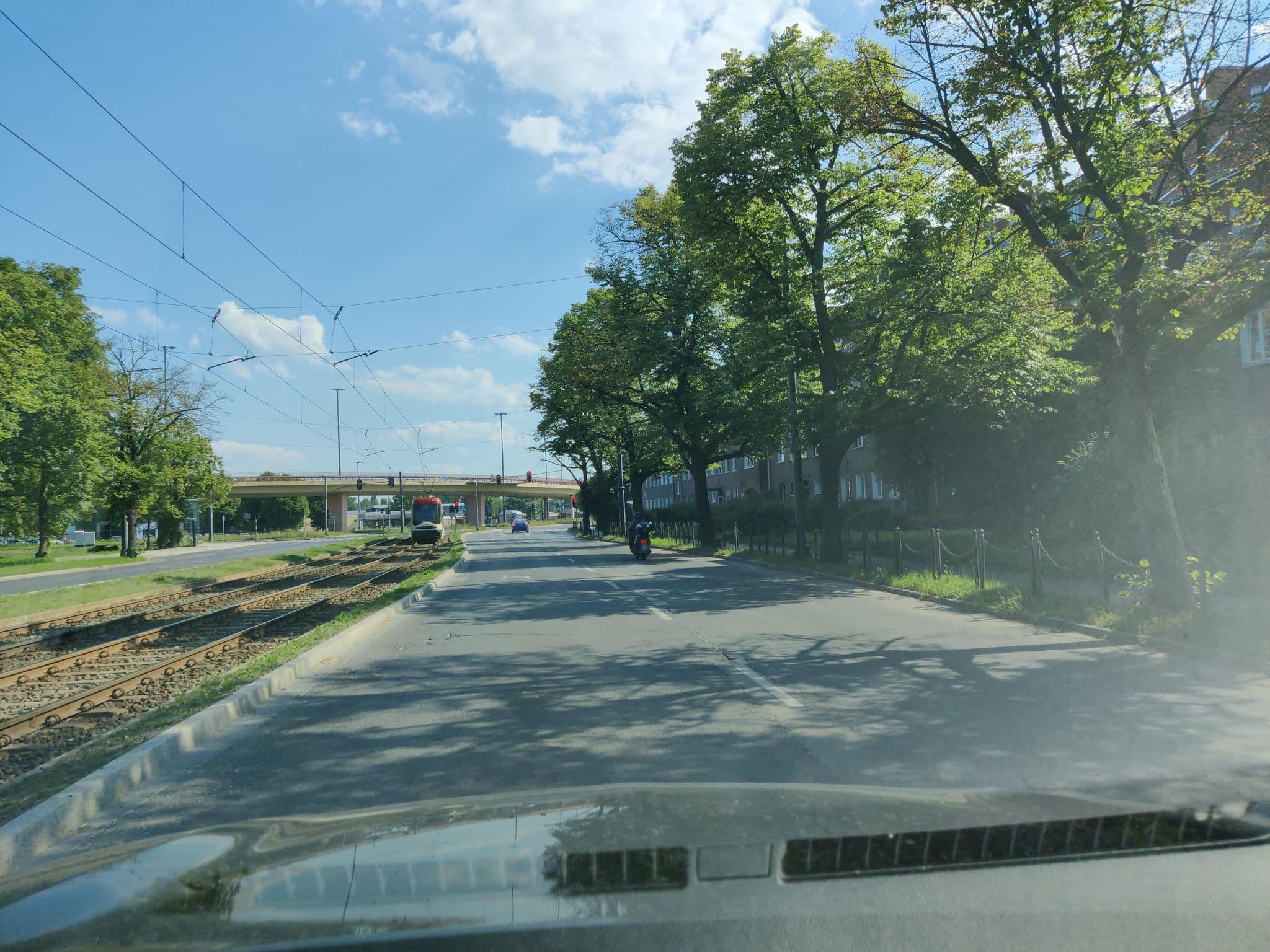 Street view near Apartament Siennicka 49, Gdańsk — © kietlak (CC BY-SA · Mapillary)