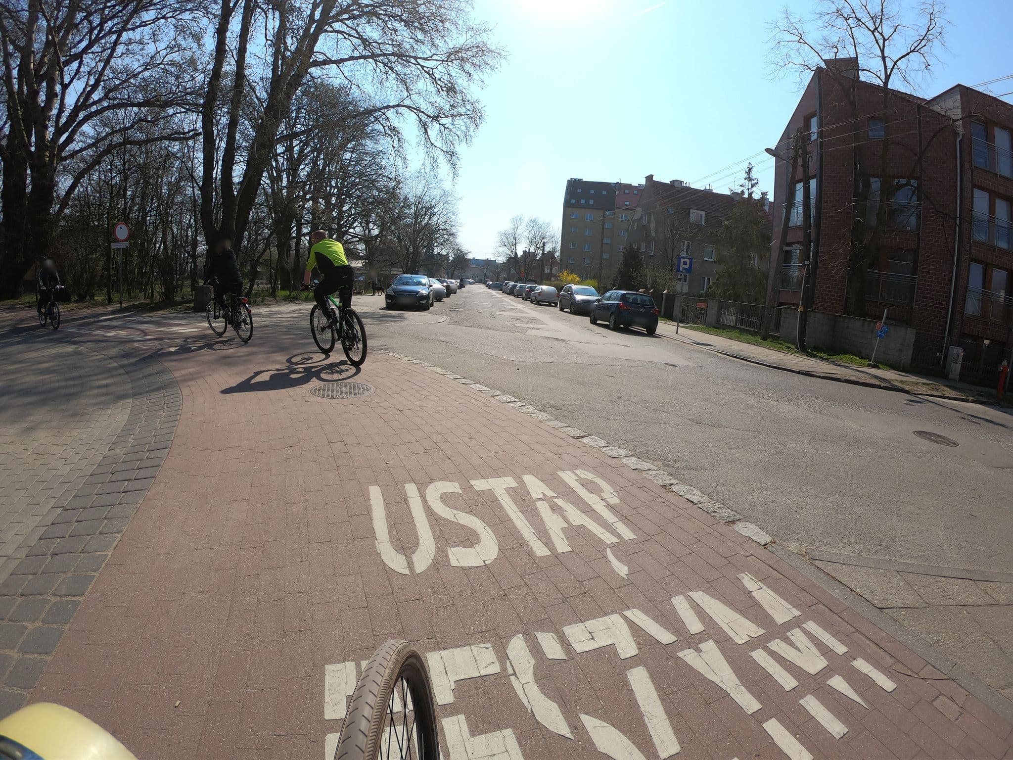 Street view near Amberhaus, Brzeźno Gdańskie — © masterofnoroad (CC BY-SA · Mapillary)