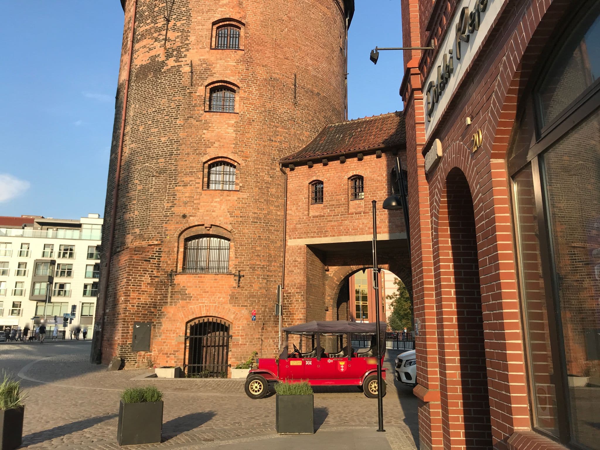 Street view near Apartament Przytulny Starówka Old Town Piwna, Gdańsk — © miguel_andrade (CC BY-SA · Mapillary)