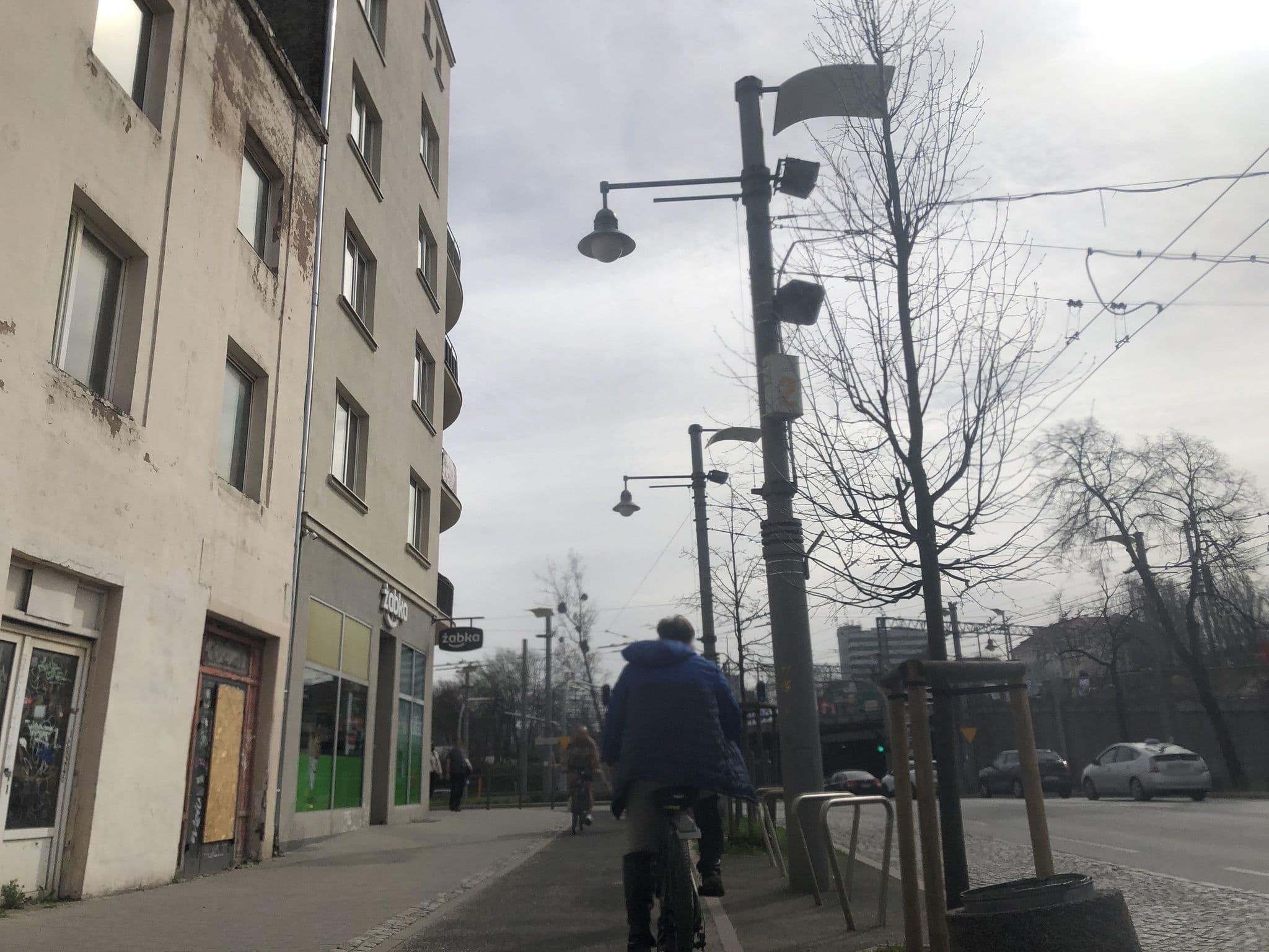 Street view near China Town Hotel, Gdynia — © onliniak (CC BY-SA · Mapillary)