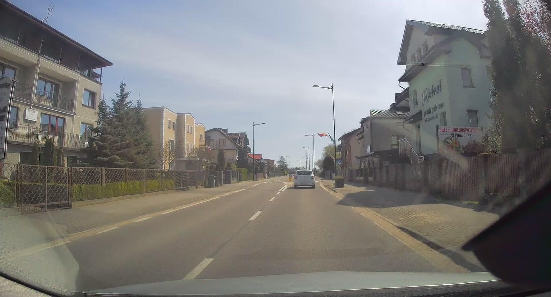 Street view near Korona. Pokoje gościnne. Miłosz J., Władysławowo — © edc22 (CC BY-SA · Mapillary)