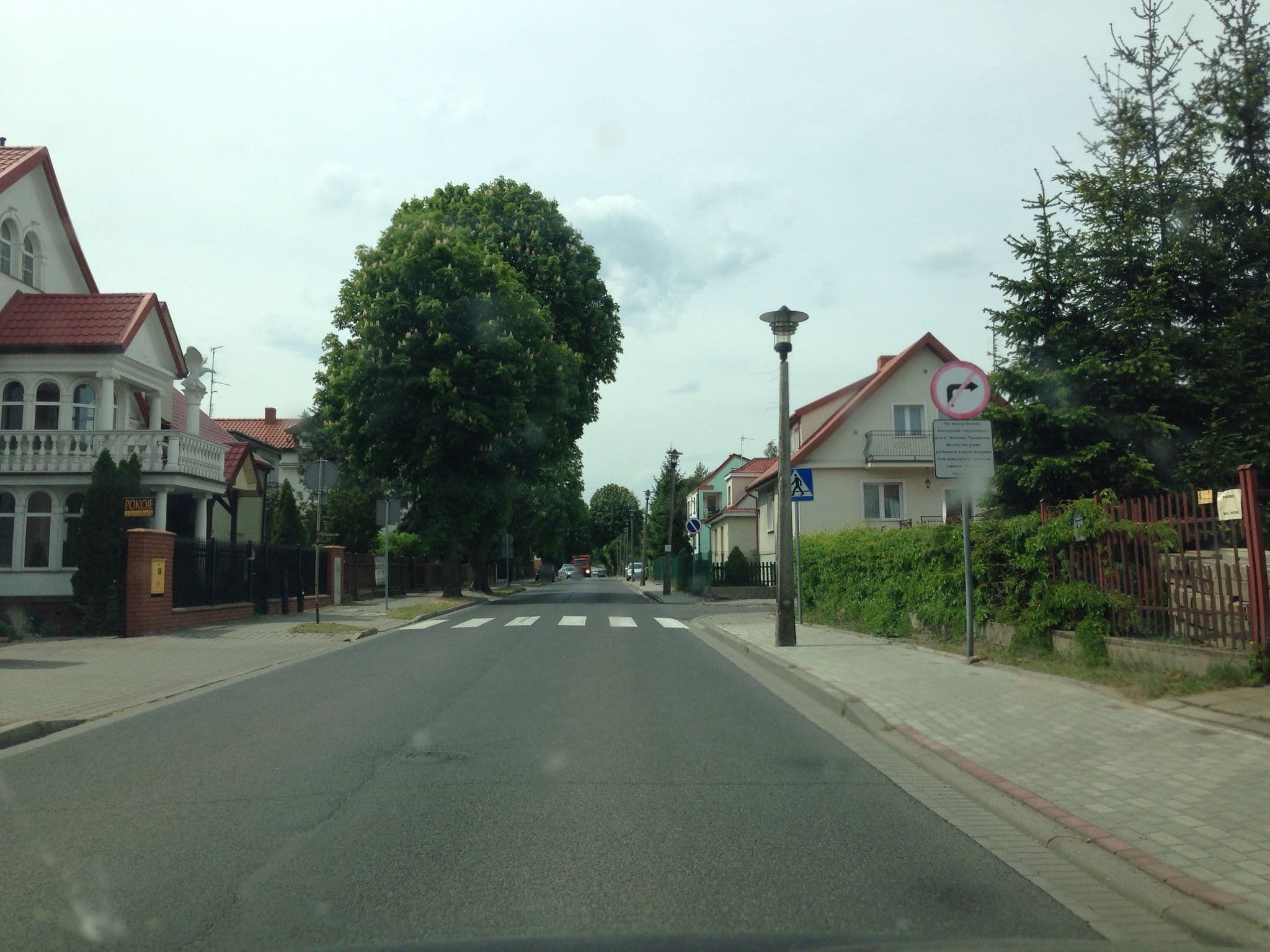 Street view near Apartament przy Tężniach, Ciechocinek — © fundacja_geolife (CC BY-SA · Mapillary)