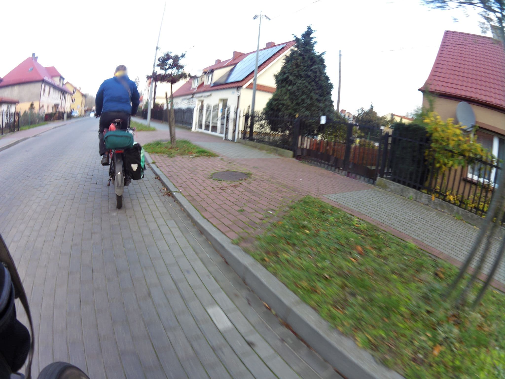 Street view near Helenówka, Hel — © masterofnoroad (CC BY-SA · Mapillary)
