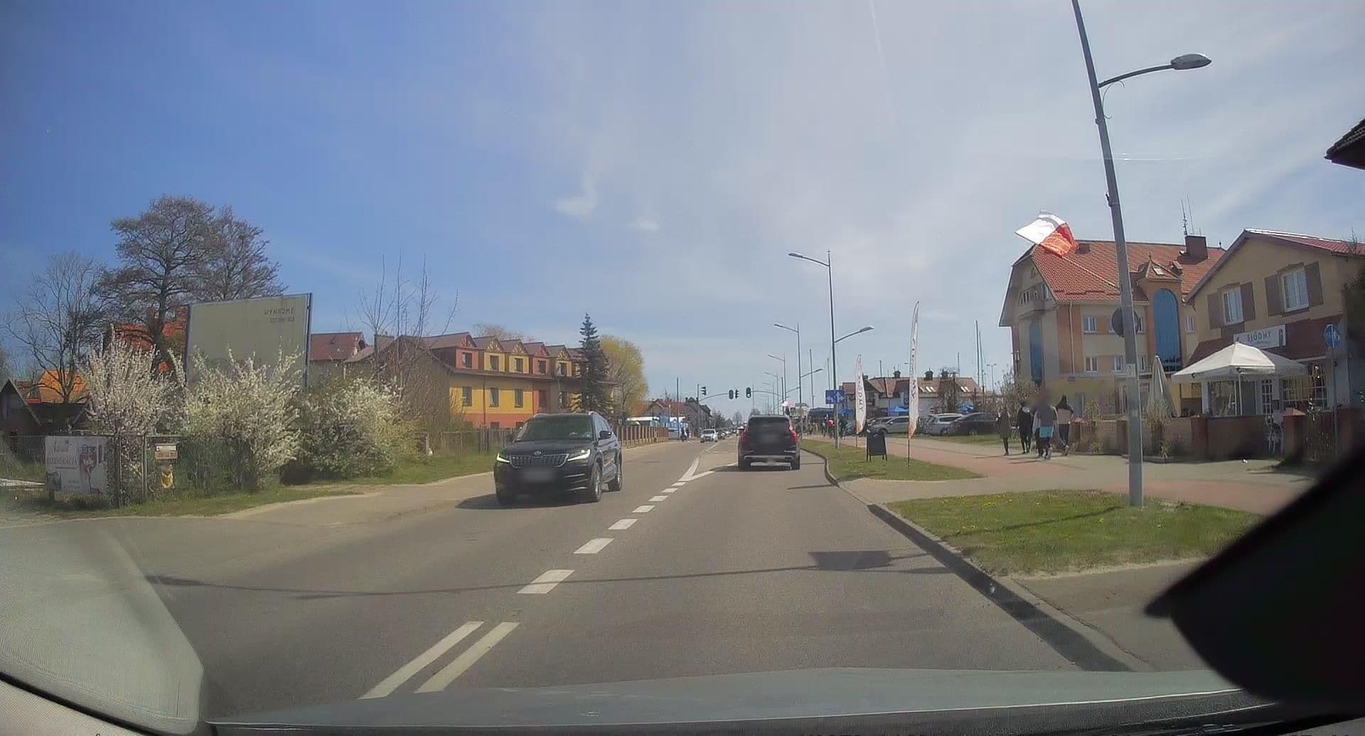 Street view near "Dom Muszelka" Pokoje Gościnne Piotr Adolf Wieczorek, Jastarnia — © edc22 (CC BY-SA · Mapillary)