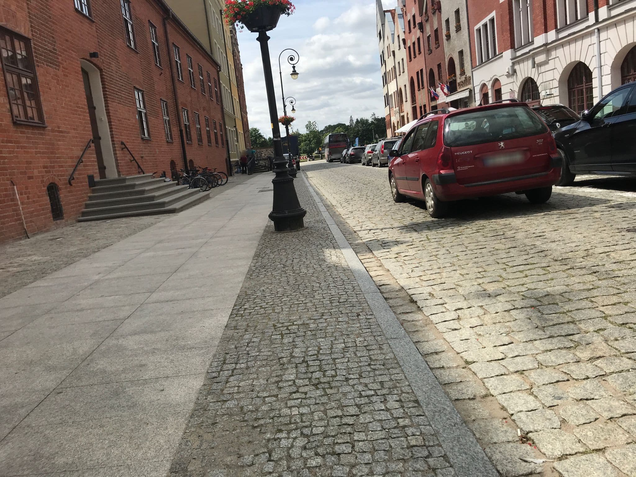 Street view near Atrium Hotel Elblag, Elbląg — © miguel_andrade (CC BY-SA · Mapillary)