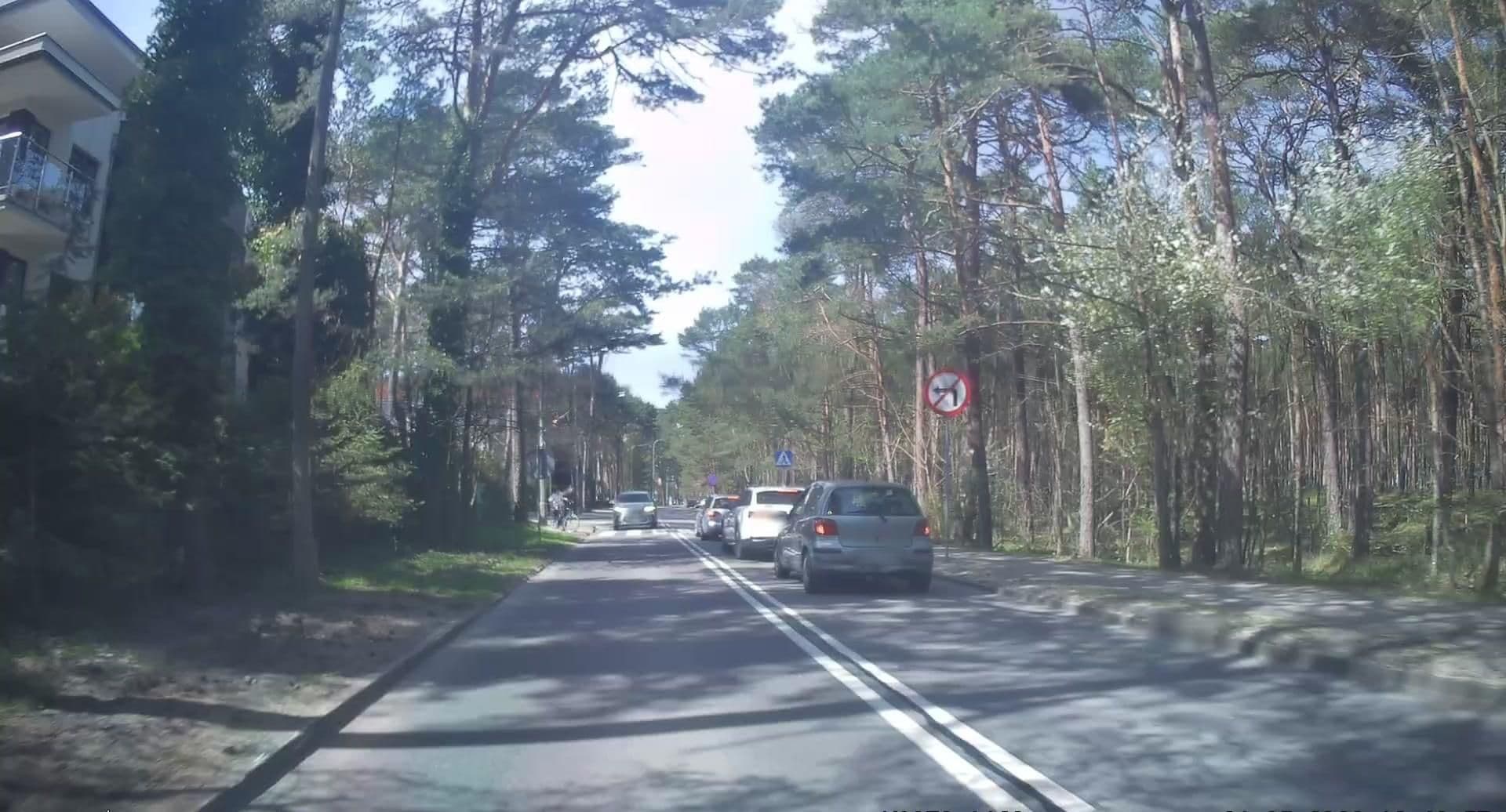 Street view near Słoneczny. Apartament, Jastarnia — © edc22 (CC BY-SA · Mapillary)