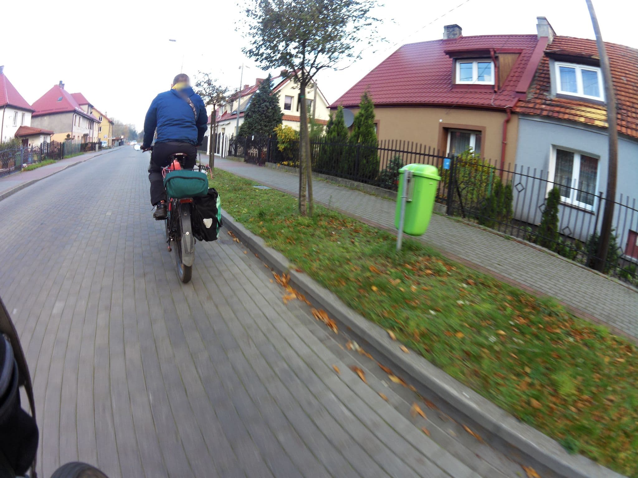 Street view near Wynajem Pokoi Bronisław Barczak, Hel — © masterofnoroad (CC BY-SA · Mapillary)