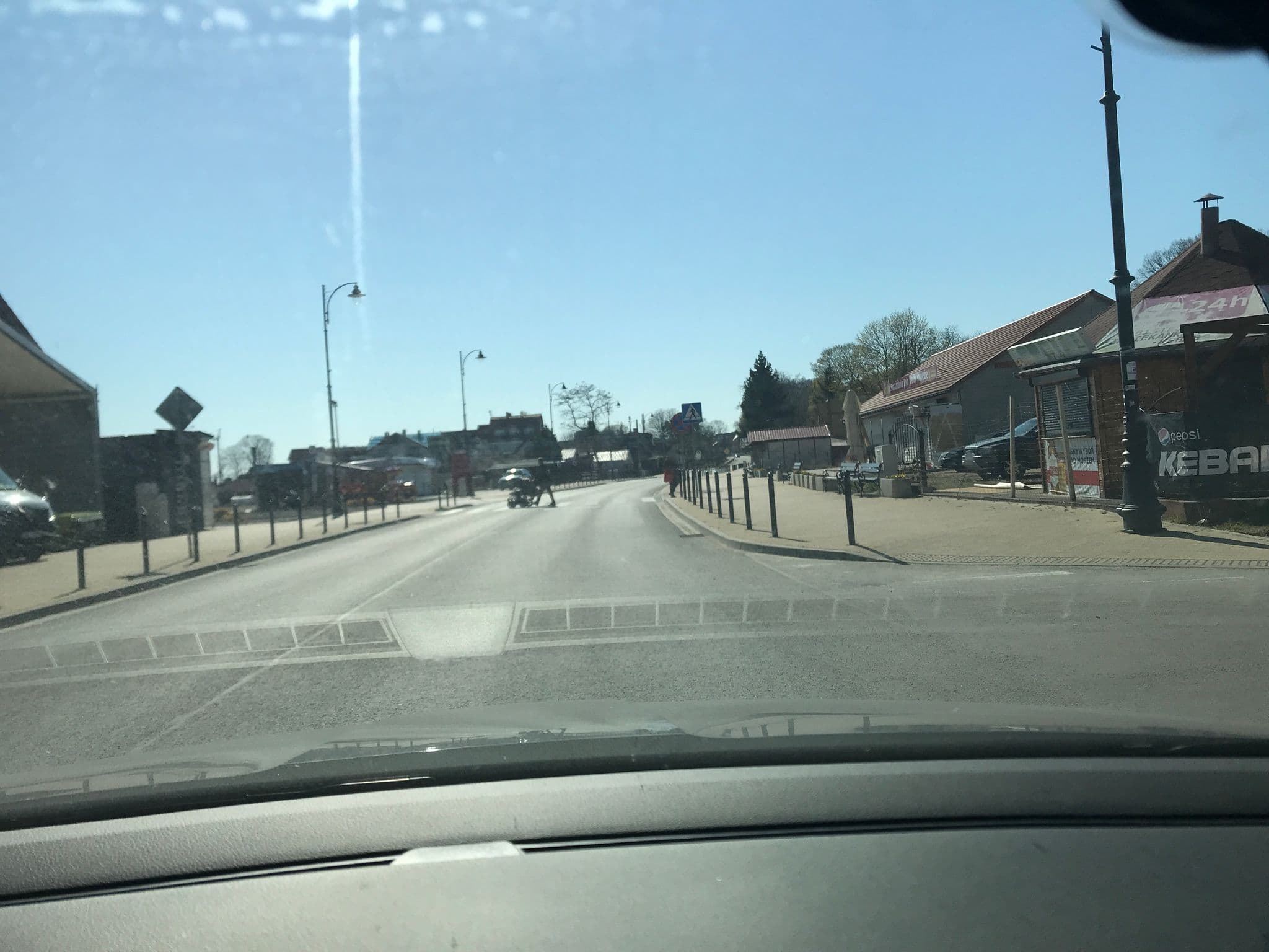 Street view near Hotel Landrynka, Krynica Morska — © atze777 (CC BY-SA · Mapillary)