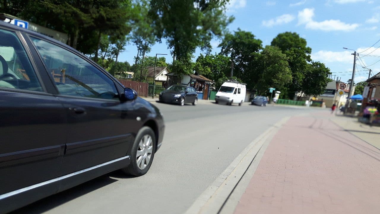 Street view near Ośrodek Wypoczynkowy Drogowiec, Wyspa Sobieszewska — © changchun1 (CC BY-SA · Mapillary)