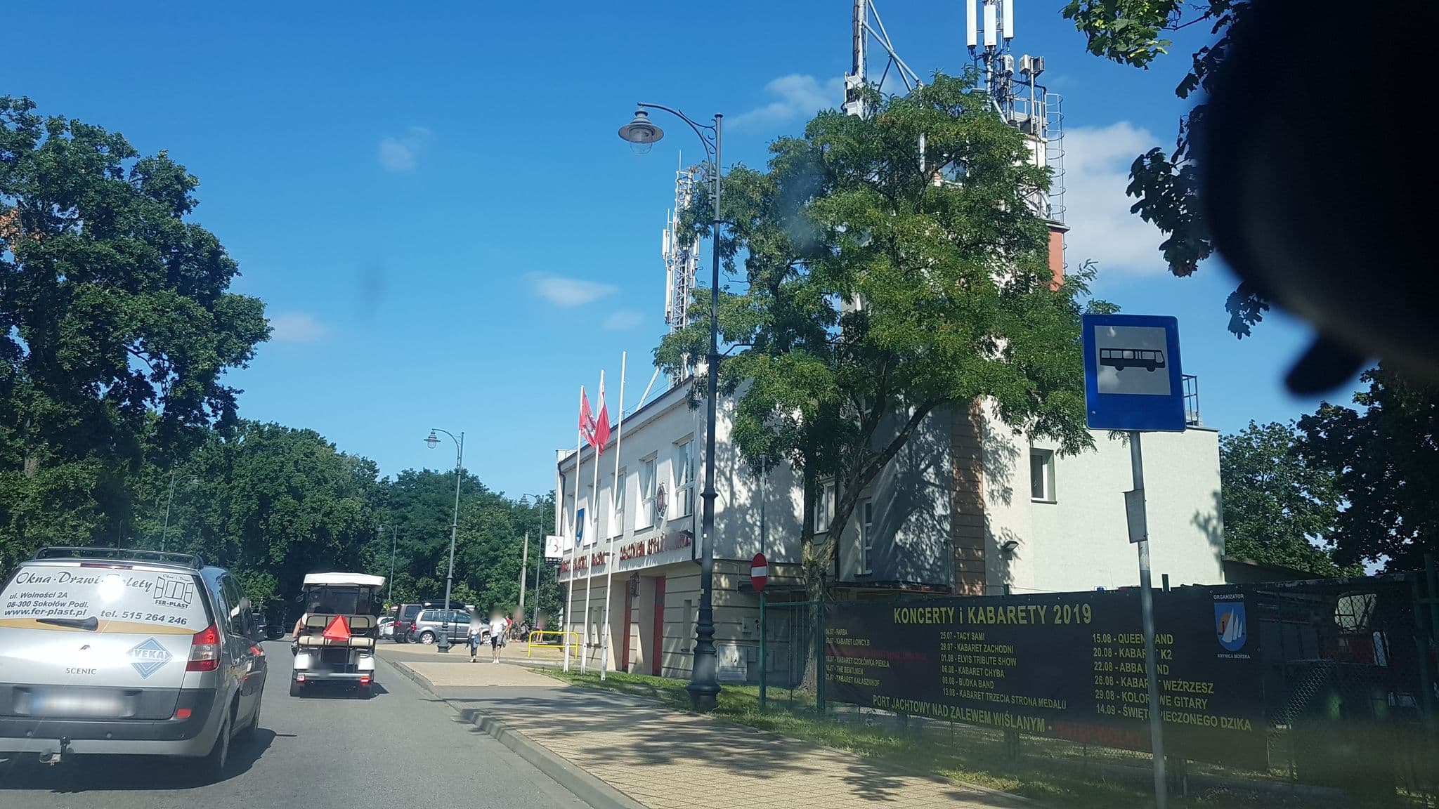 Street view near Port 21 Pura Pool & Design Hotel, Krynica Morska — © kmajcher (CC BY-SA · Mapillary)