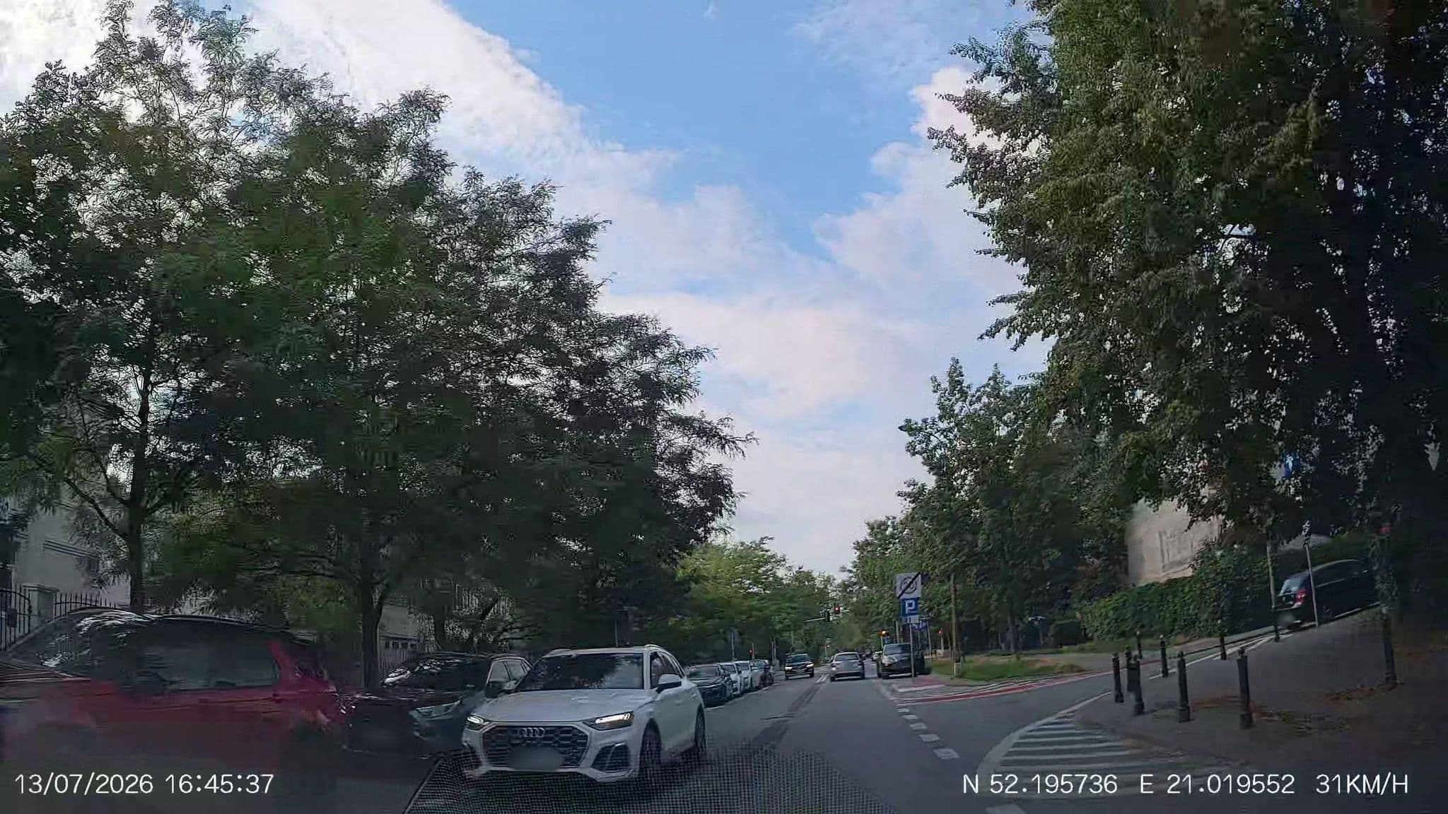 Street view near MoonRiver Inn, Mokotów — © Driven2574 (CC BY-SA · Mapillary)