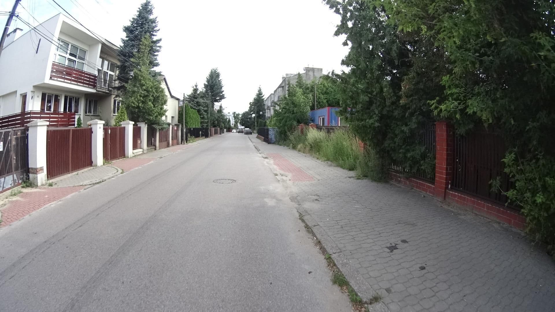 Street view near Port Motel, Włochy — © awizonosz (CC BY-SA · Mapillary)