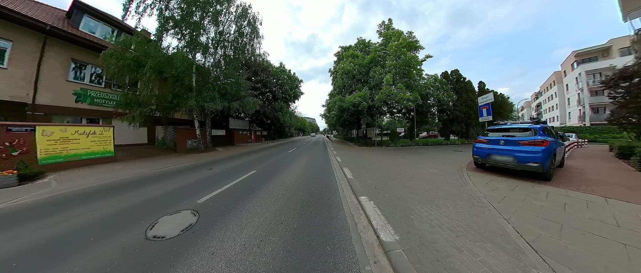 Street view near Michał Czechowski-Dąbrowski Edikon II, Włochy — © 9f893cde (CC BY-SA · Mapillary)