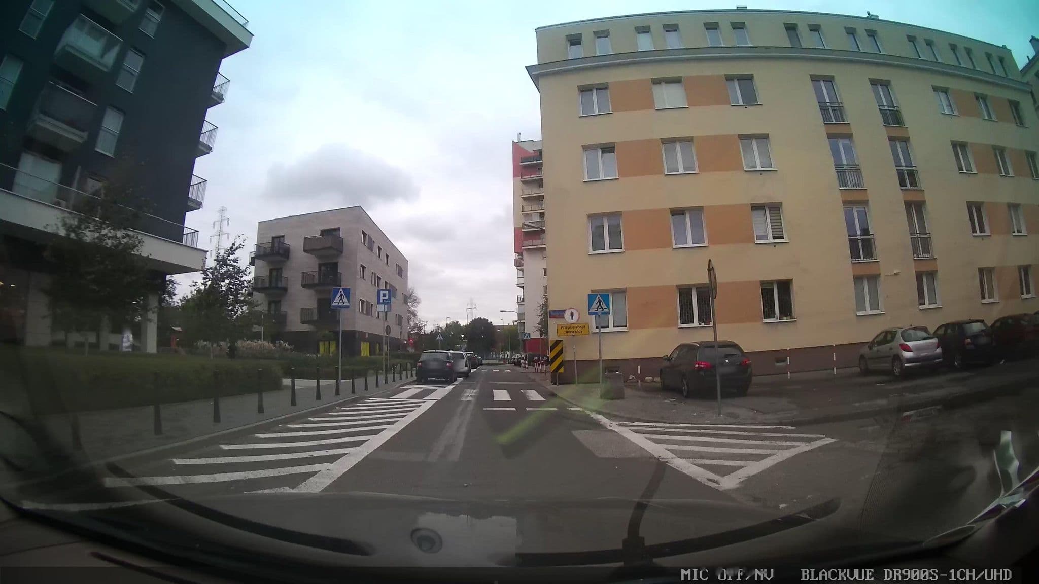 Street view near Apartament GÓRCZEWSKA - wakacje w Warszawie, Wola — © grobin (CC BY-SA · Mapillary)