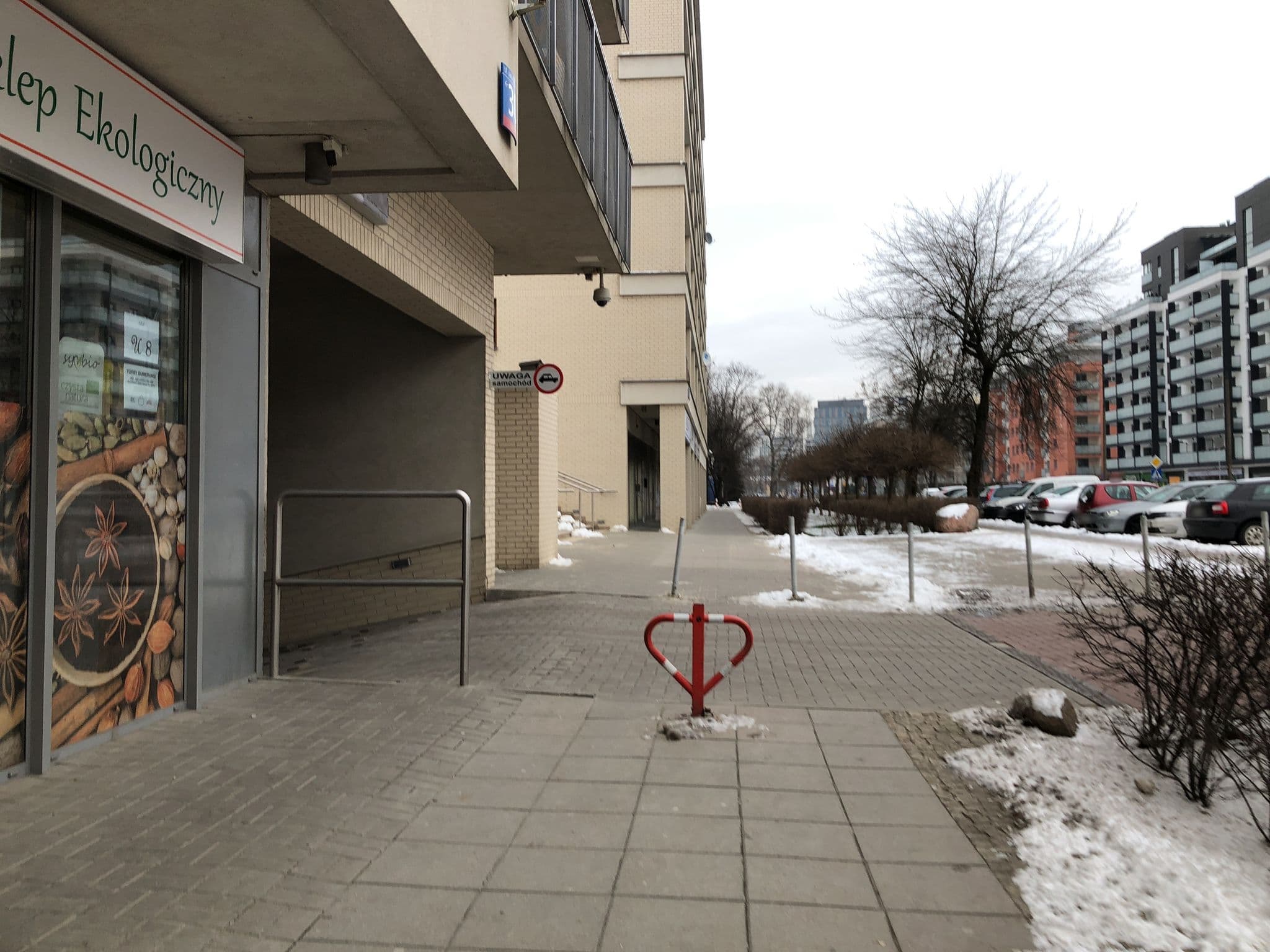 Street view near Executive Suites Expo-Wola, Wola — © piteriuz (CC BY-SA · Mapillary)