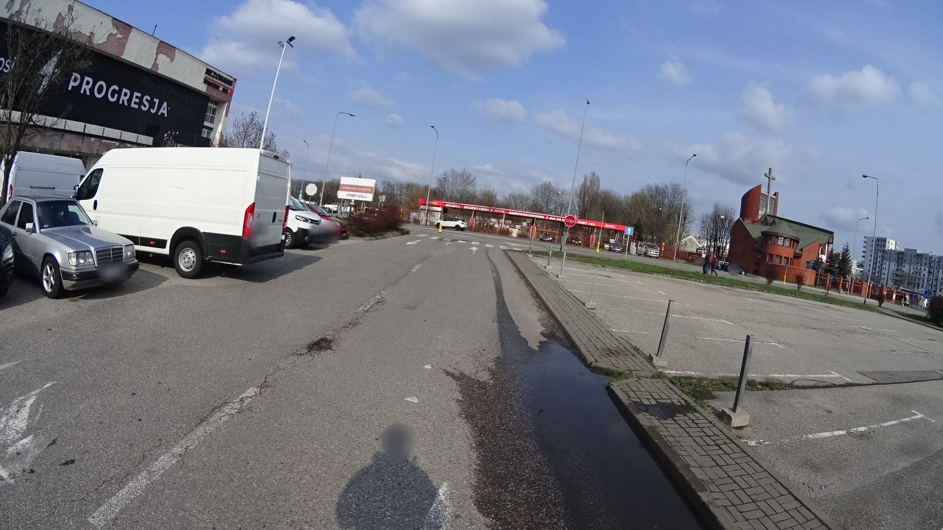 Street view near Centrum Konferencyjne Rest Hotel Warszawa, Wola — © awizonosz (CC BY-SA · Mapillary)
