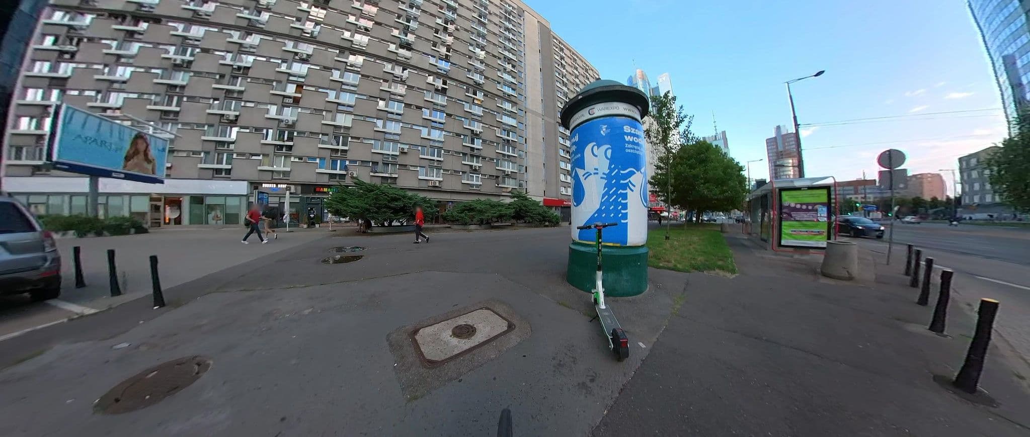 Street view near Apartamenty Centrum Jana Pawla II, Warsaw — © 9f893cde (CC BY-SA · Mapillary)