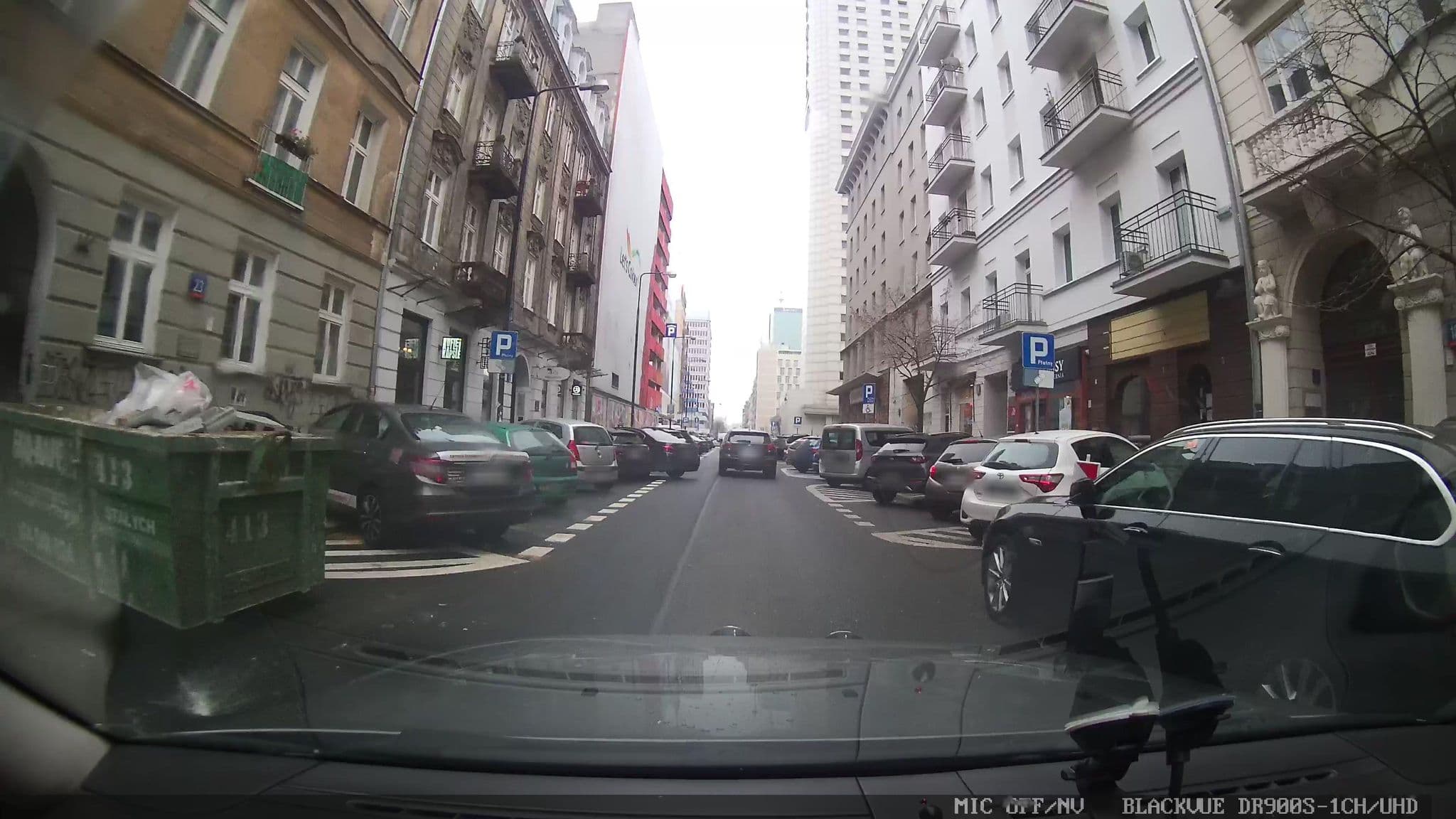 Street view near Pałac Chojnata Krzysztof Malarecki, Śródmieście — © grobin (CC BY-SA · Mapillary)