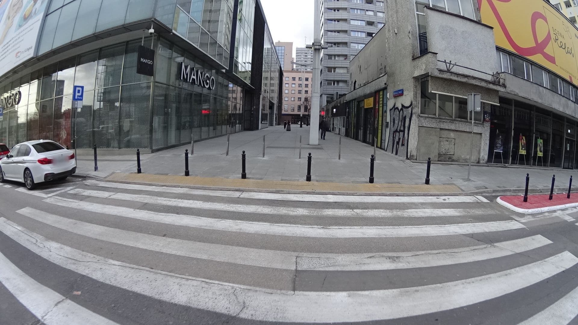 Street view near Anton Panorama Apartments, Warsaw — © awizonosz (CC BY-SA · Mapillary)