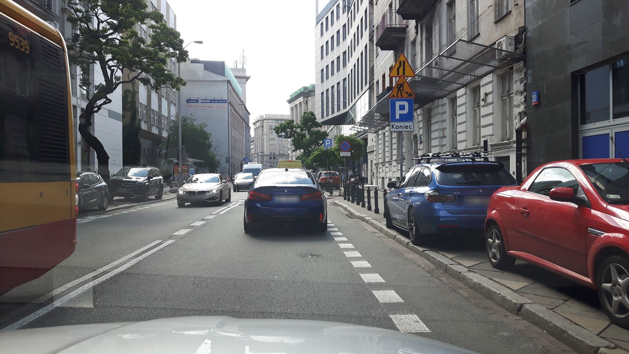 Street view near Abby Gałązkowska, Śródmieście — © andpol_2288 (CC BY-SA · Mapillary)