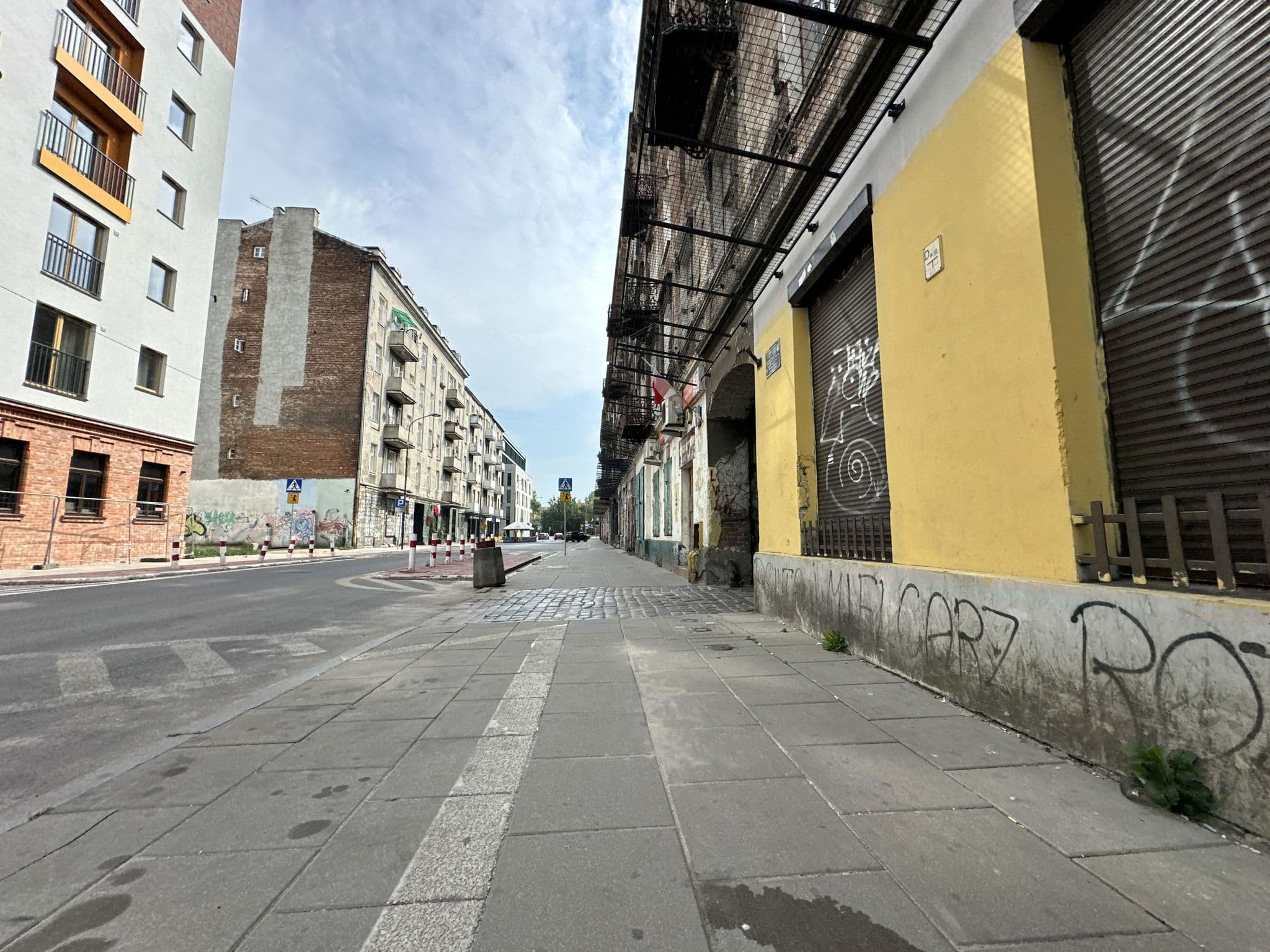 Street view near Leszek Grzegorczyk -Axtro, Praga Północ — © quickness805 (CC BY-SA · Mapillary)