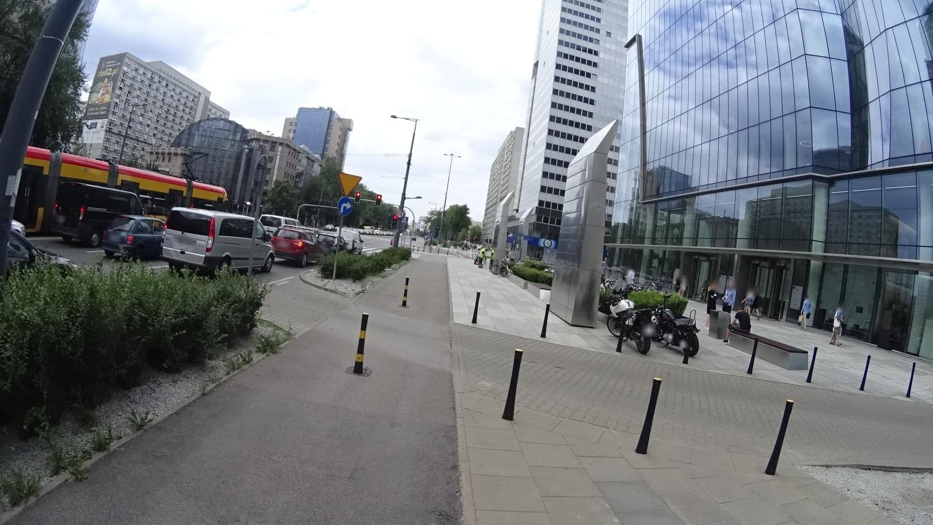 Street view near Hekon-Hotele Ekonomiczne S.A., Warsaw — © awizonosz (CC BY-SA · Mapillary)