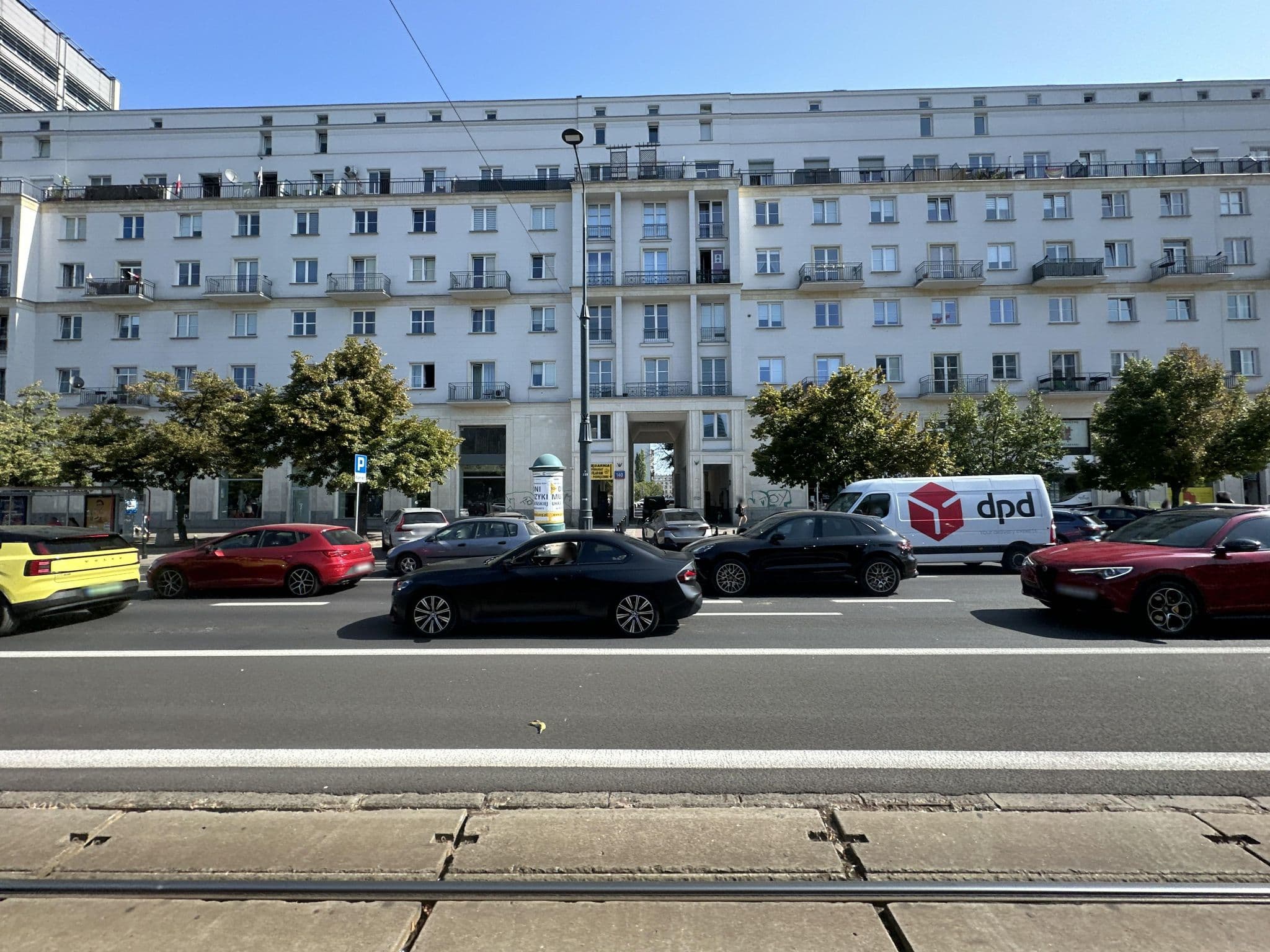 Street view near Apartment One By Your Freedom, Warsaw — © quickness805 (CC BY-SA · Mapillary)
