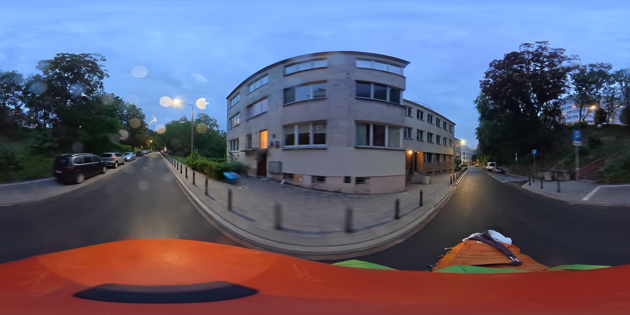 Street view near Hubert Mokrzycki, Śródmieście — © awizonosz (CC BY-SA · Mapillary)