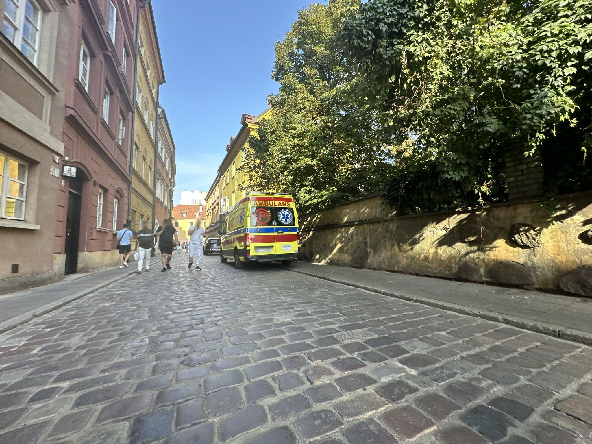 Street view near Baker Street, Praga Północ — © quickness805 (CC BY-SA · Mapillary)