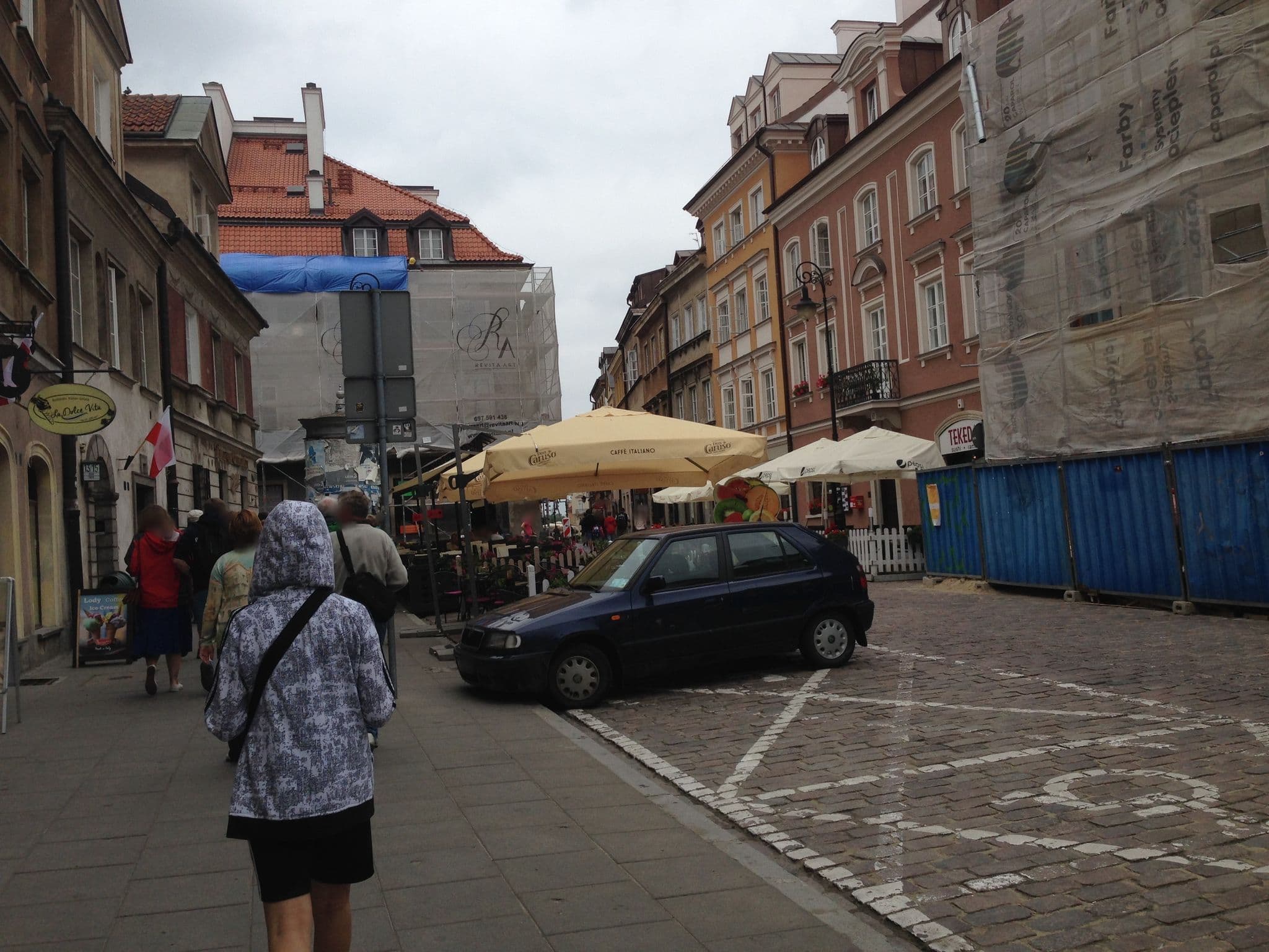 Street view near Golen Apartments/Old Town/F14, Praga Północ — © wangen_anna (CC BY-SA · Mapillary)