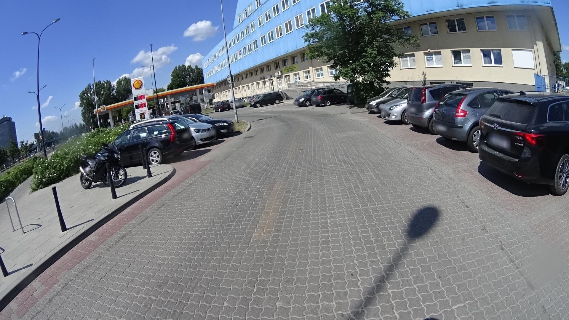 Street view near LotusGrill Poland Sp. z o.o., Praga Północ — © awizonosz (CC BY-SA · Mapillary)