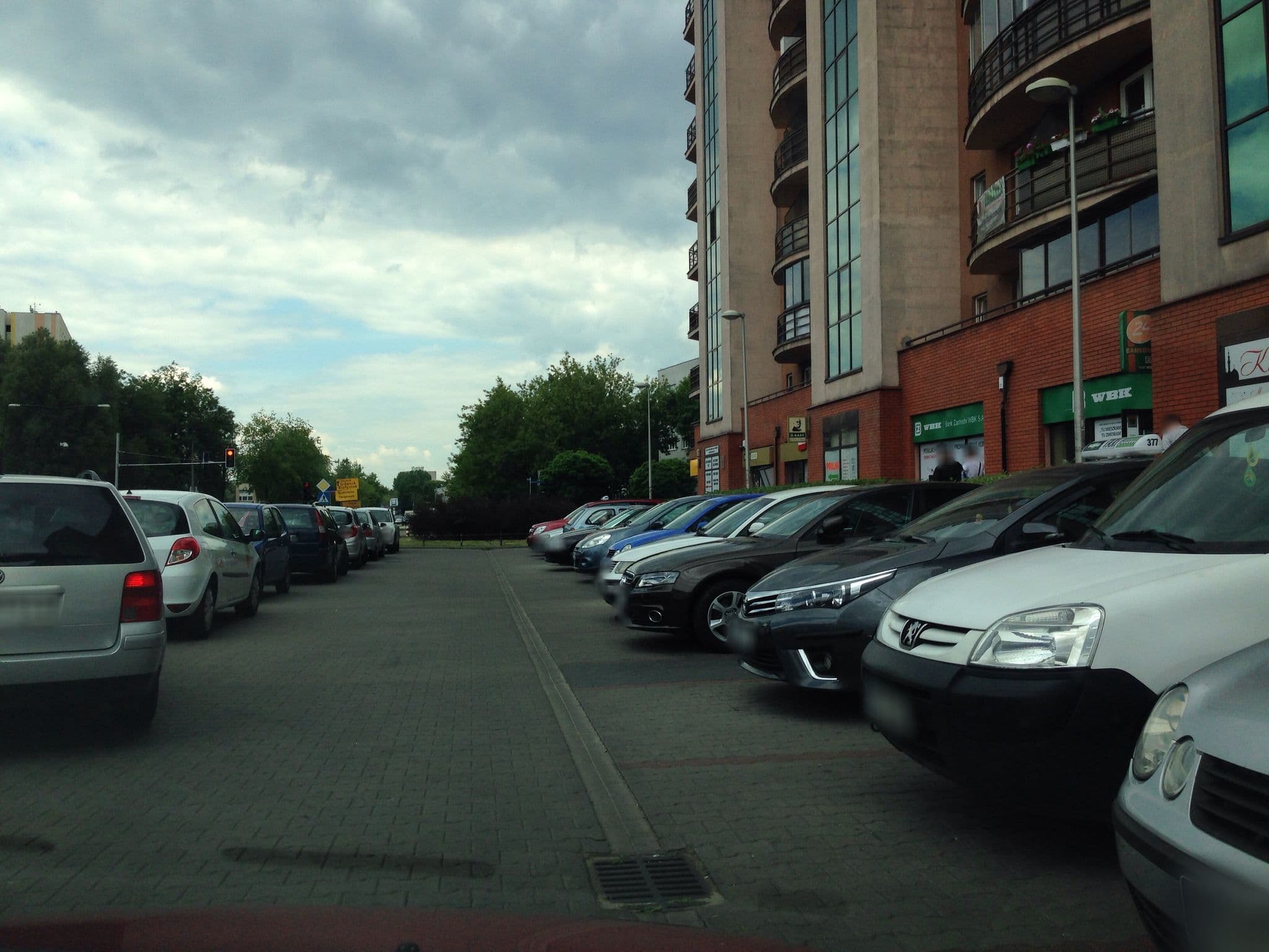 Street view near Apartament PRZYGODA II - pokoje w Warszawie, Żoliborz — © gott_snack (CC BY-SA · Mapillary)
