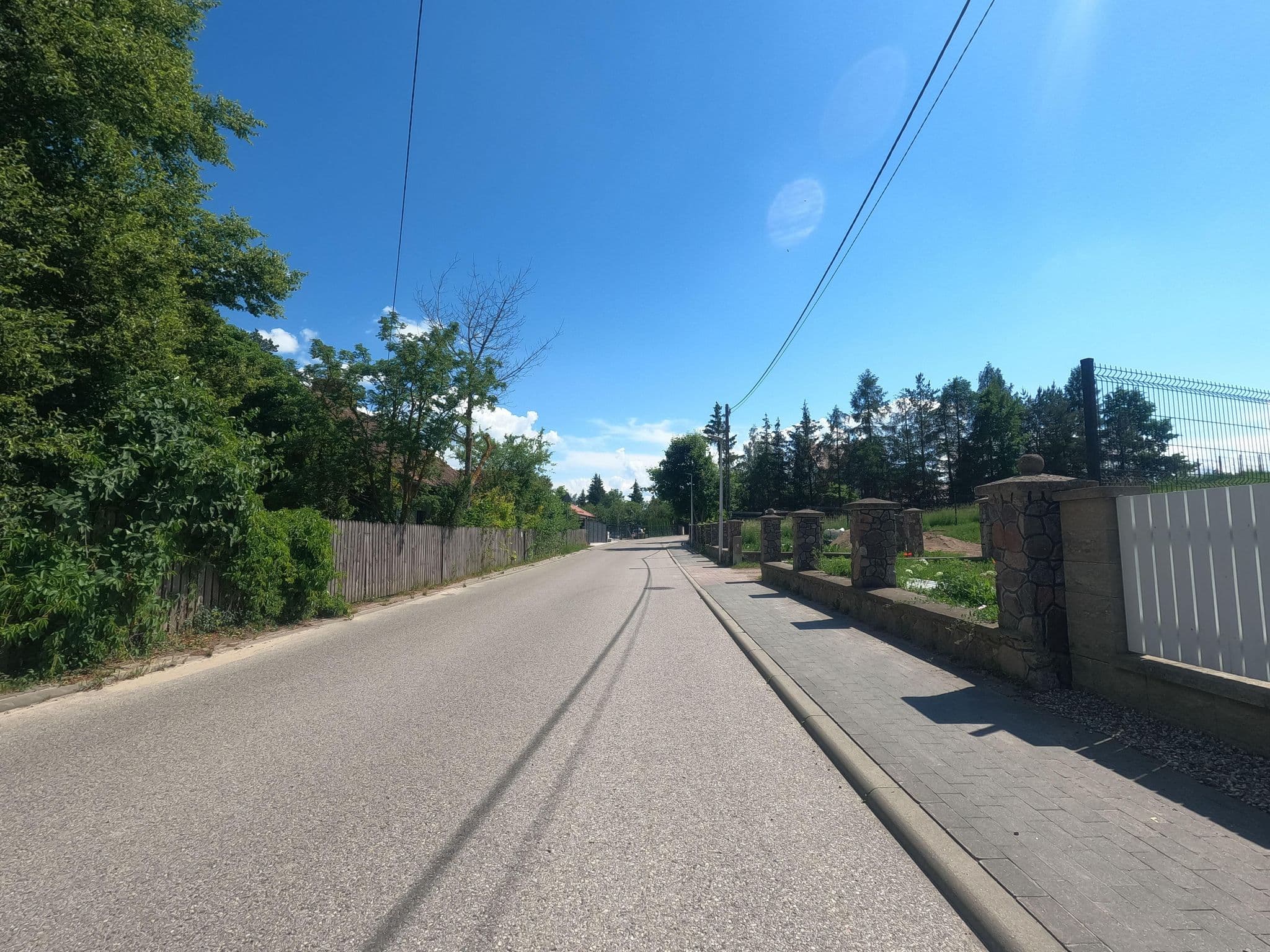 Street view near Biały Domek Nad Jeziorem, Mikołajki — © masterofnoroad (CC BY-SA · Mapillary)